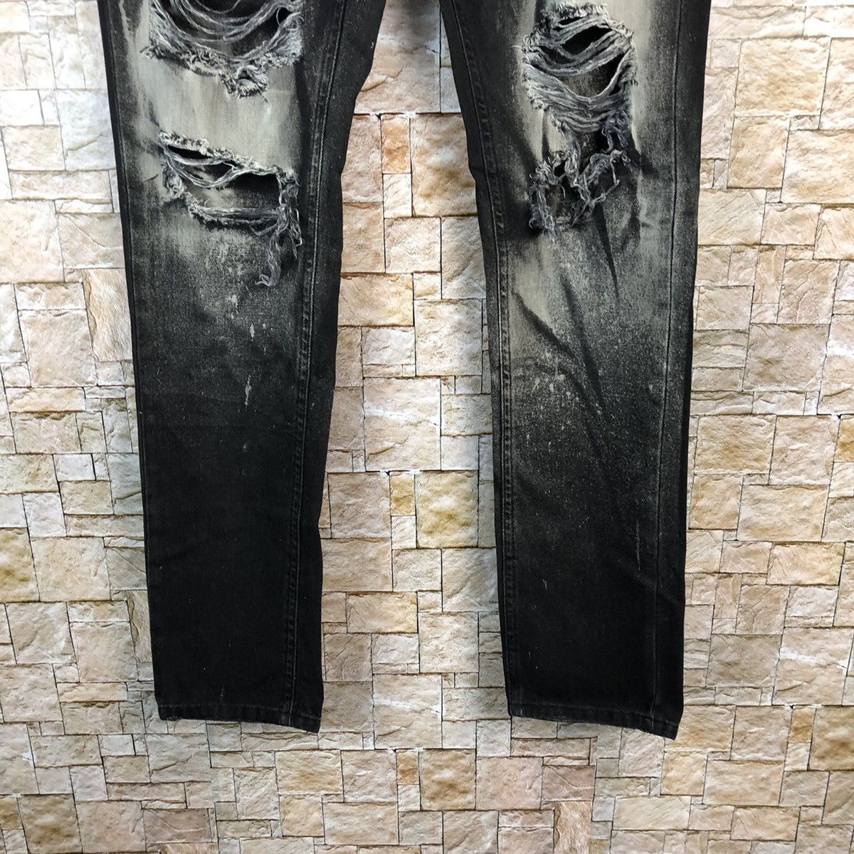 Japanese Brand Bershka Black faded ripped Distressed Denim Pants #A971 Size US 29 - 7 Thumbnail