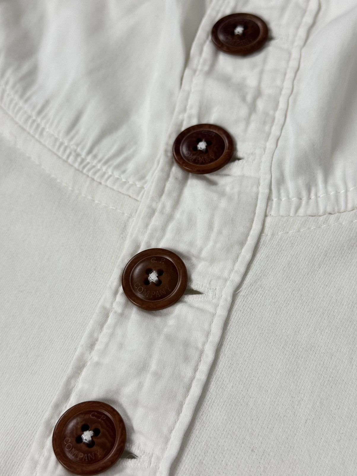 C.P. Company C.P. Company Men`s White Two Pocket Smock Hoodie Size L Size US L / EU 52-54 / 3 - 7 Thumbnail
