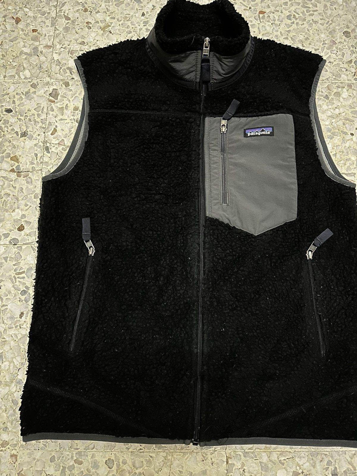 Patagonia Vintage 90’s Patagonia Sherpa Vest Retro Design Size US M / EU 48-50 / 2 - 4 Thumbnail