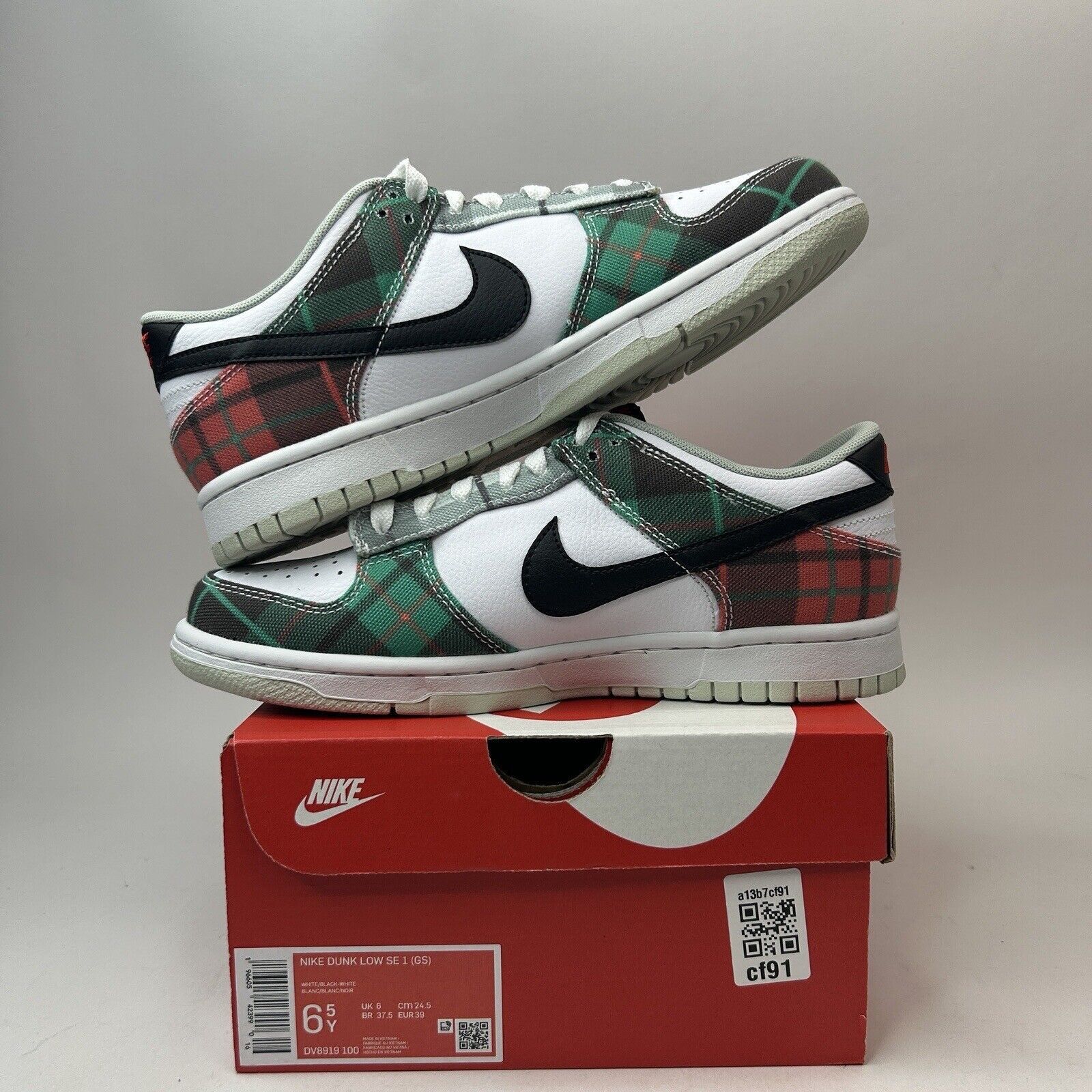 Nike New Nike Dunk Low GS SE 1 “Tartan Plaid” 2023 Size US 8 / IT 38 - 3 Thumbnail