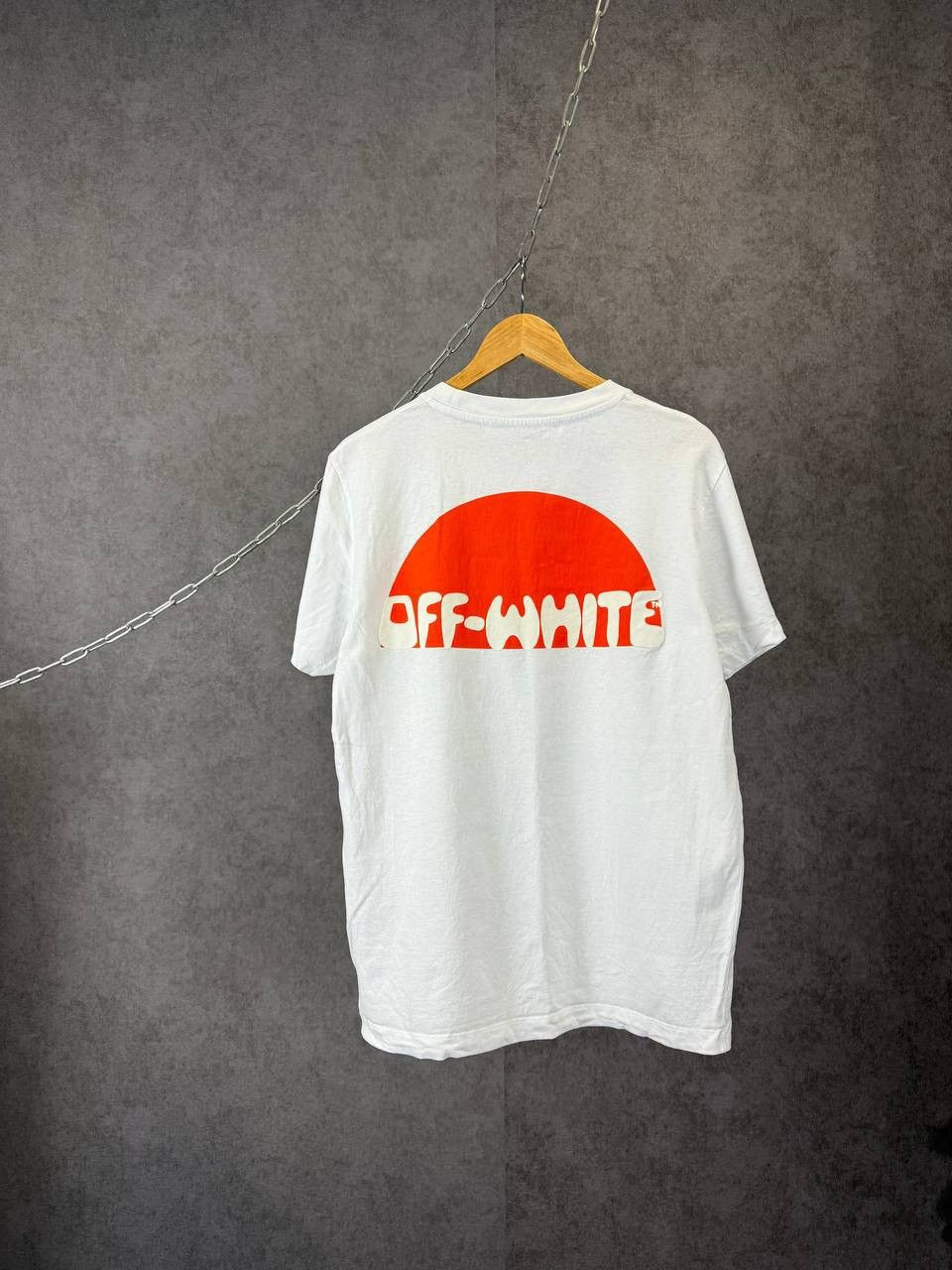 Off-White Off-white designer big logo tee Size US M / EU 48-50 / 2 - 1 Thumbnail