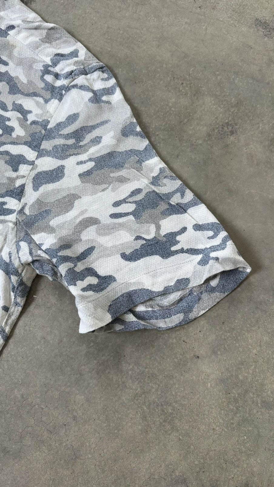 Airwalk VINTAGE ICE CAMO AIRWALK BUTTON DOWN Size US M / EU 48-50 / 2 - 5 Thumbnail