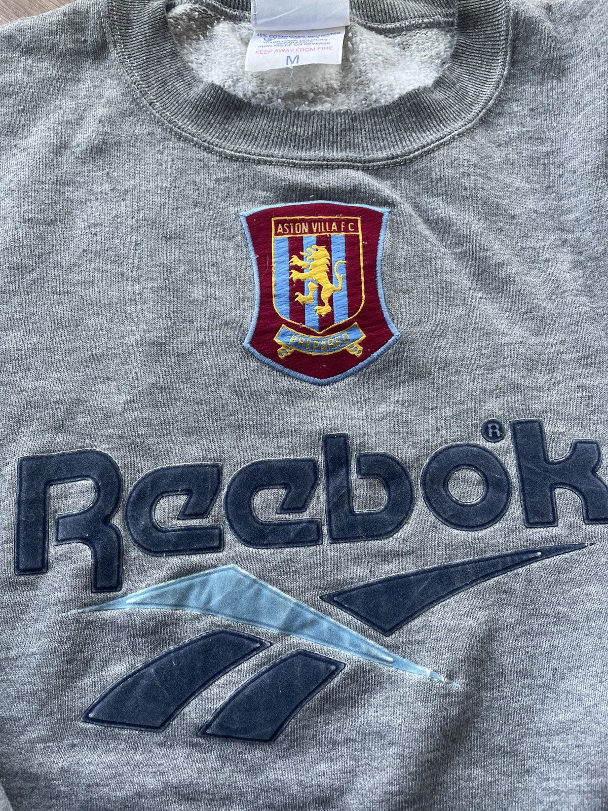 Reebok Vintage reebok Aston Villa 1990s squad football sweatshirt Size US M / EU 48-50 / 2 - 5 Thumbnail