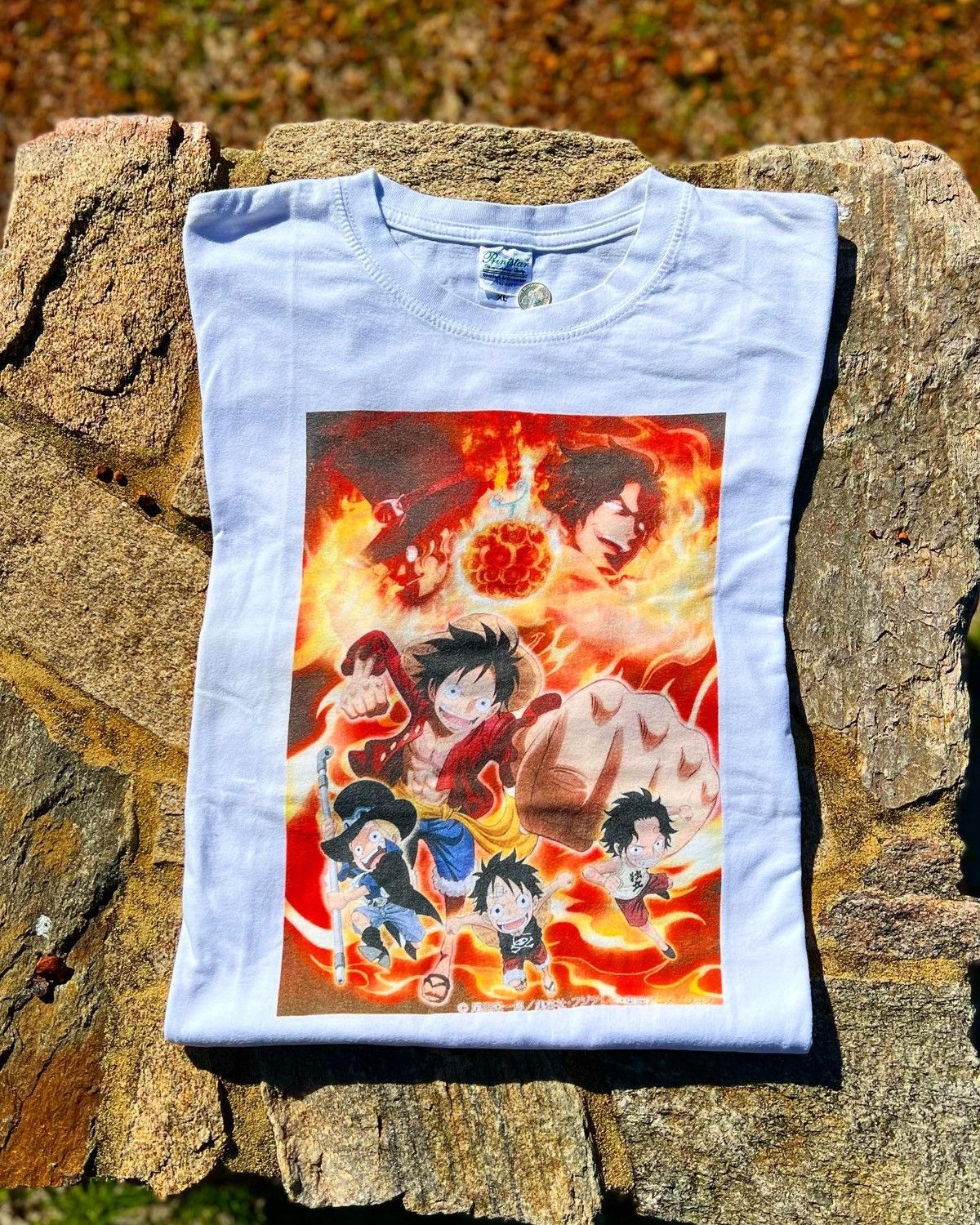 Anime One Piece “Luffy, Ace & Sabo – Past & Present” Tee Size US XL / EU 56 / 4 - 1 Thumbnail