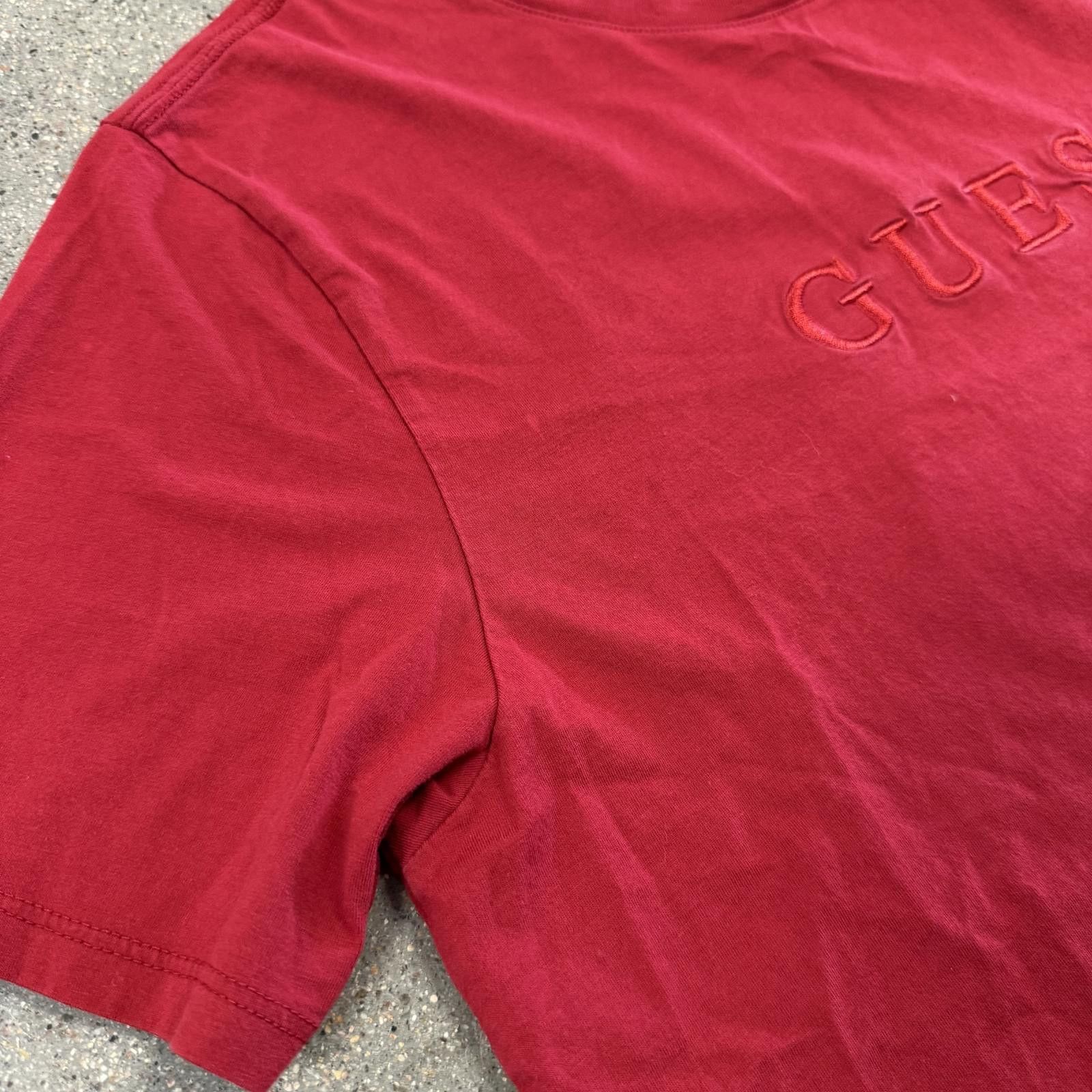 Guess GUESS Men's Embroidered Spell Out Logo Red Official - M Size US M / EU 48-50 / 2 - 4 Thumbnail