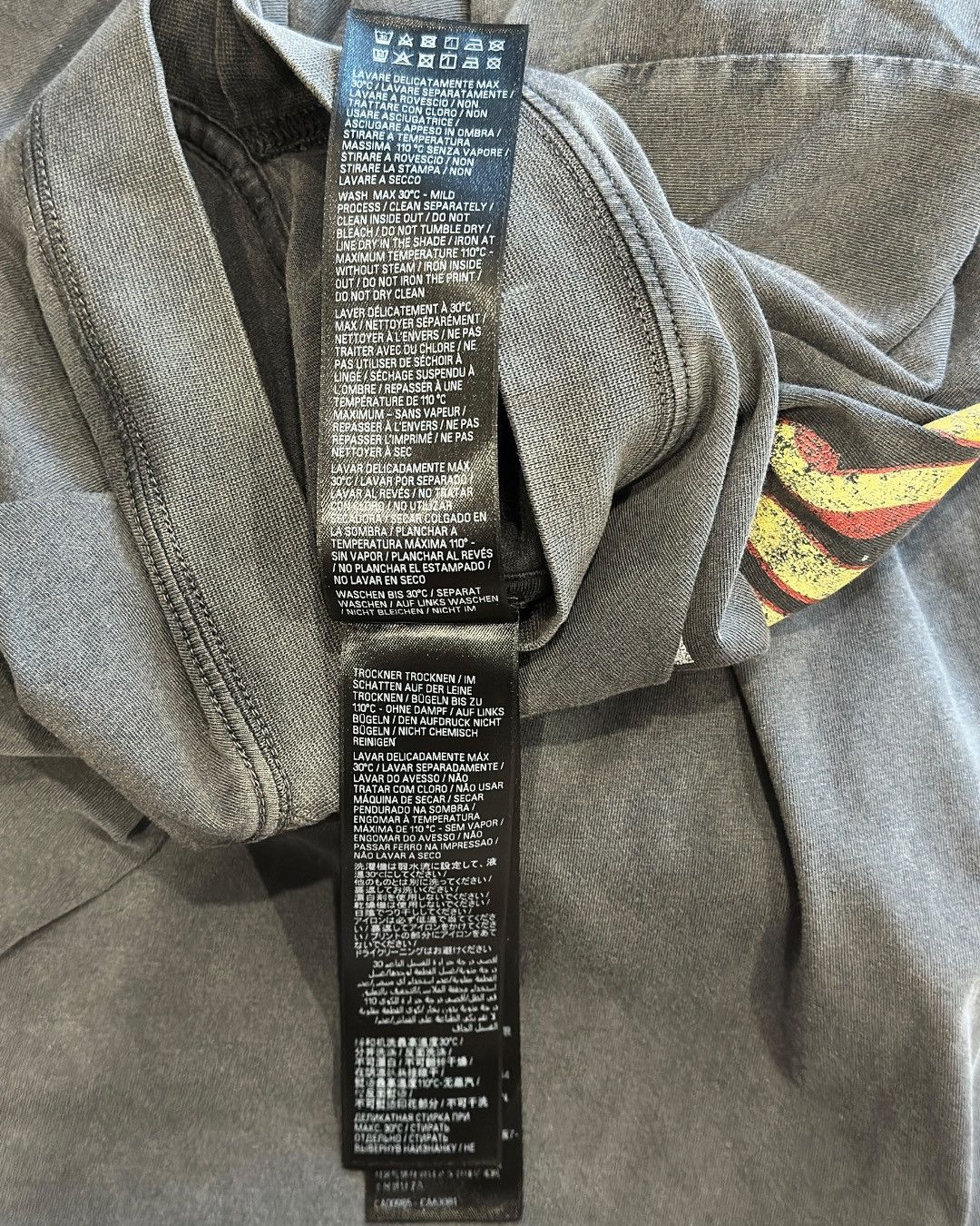 Balenciaga BALENCIAGA TBILISI TUBULAR LONG SLEEVE Demna Size US L / EU 52-54 / 3 - 9 Thumbnail