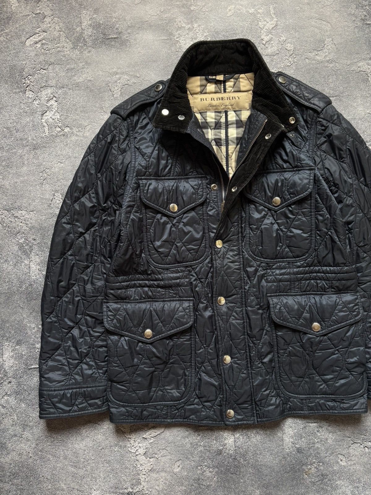Burberry Vintage Burberry Nova Check Luxury Men's Quilted Jacket Size US L / EU 52-54 / 3 - 2 Thumbnail