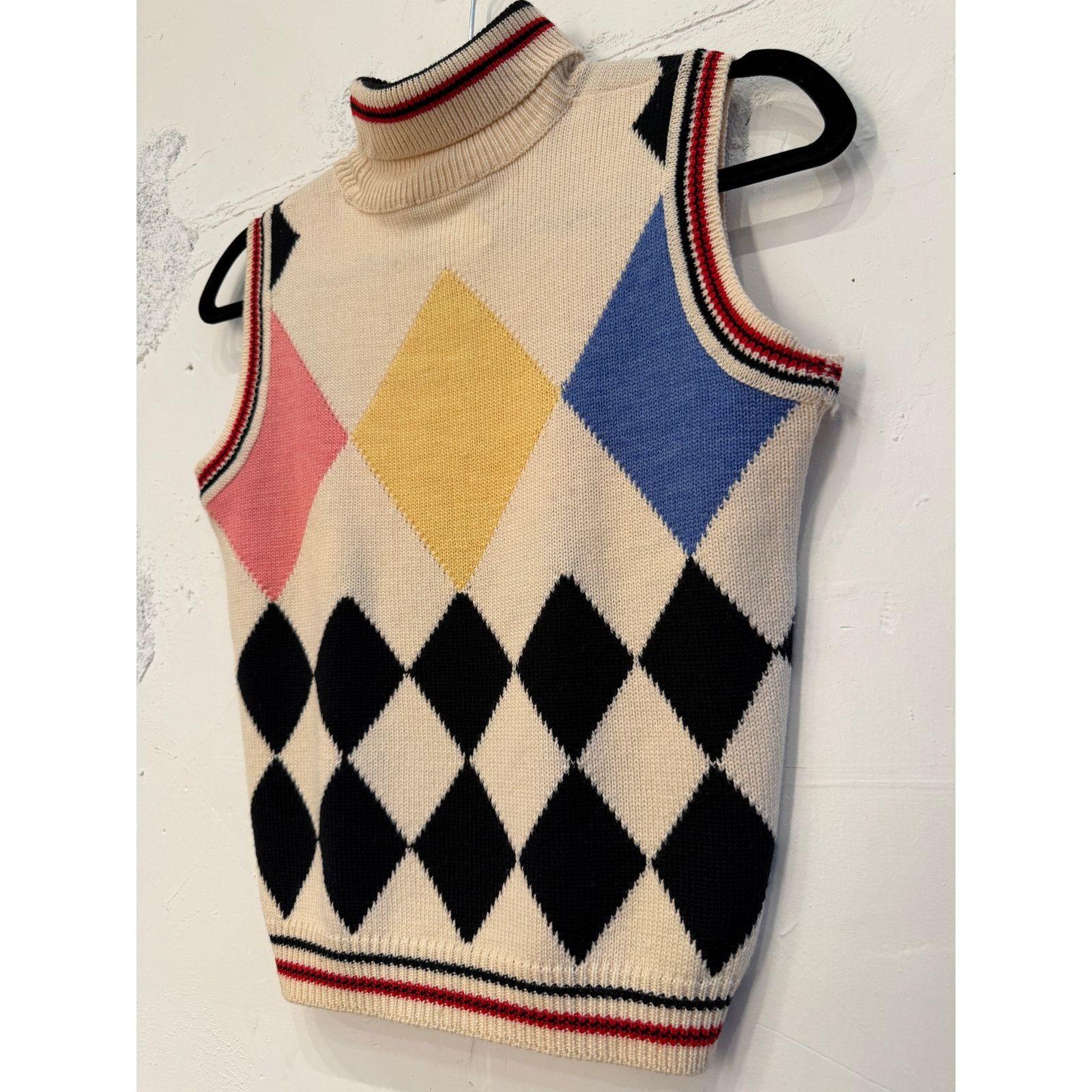 Versace Vintage Gianni Versace Knit Sleeveless Crop Top Size S / US 4 / IT 40 - 2 Thumbnail