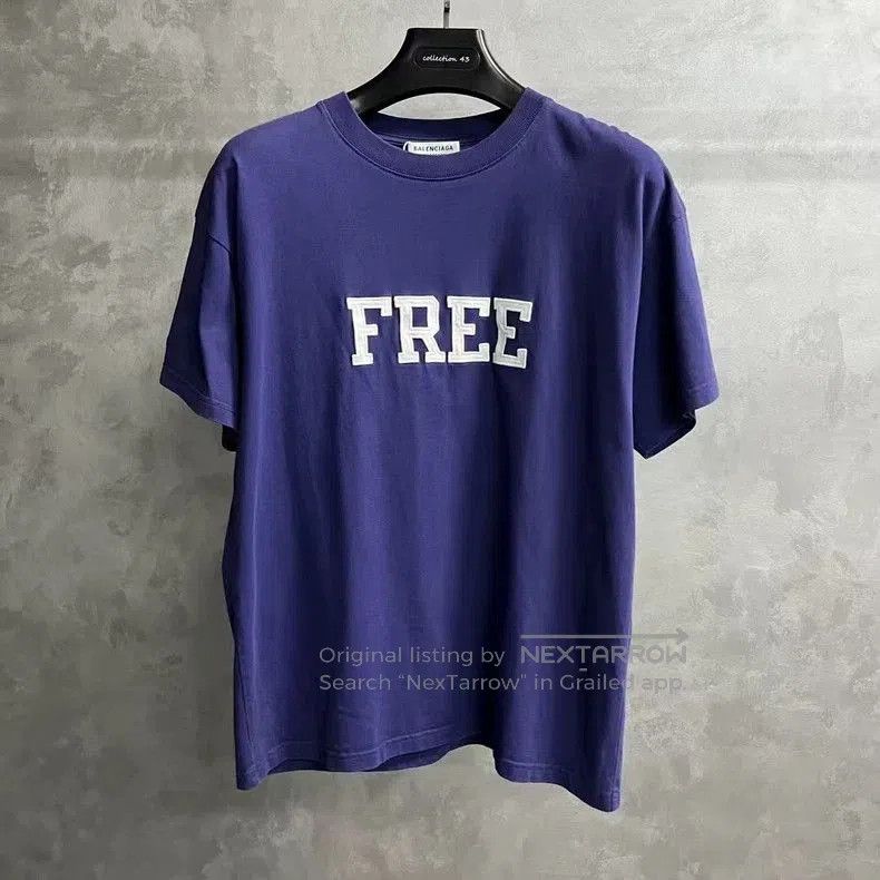 Balenciaga Balenciaga Blue Logo Print Short Sleeve T-shirt. Size US S / EU 44-46 / 1 - 1 Thumbnail