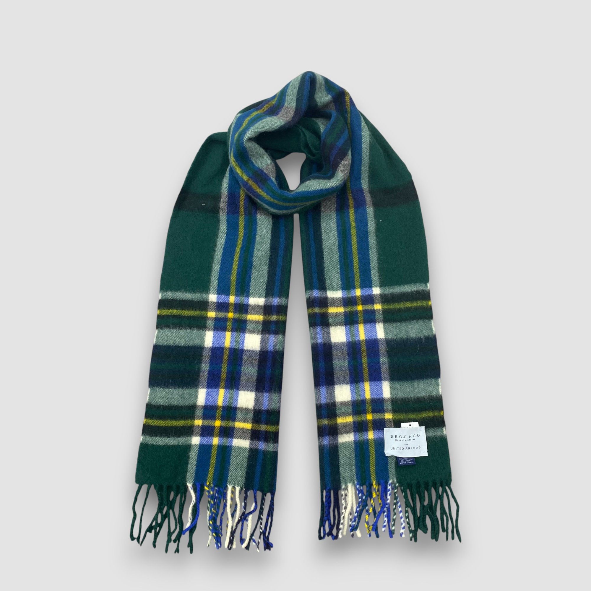 Begg x Co Vintage Begg Scarf Muffler Wool Plaid Tartan Fringe Scarves Size ONE SIZE - 1 Thumbnail