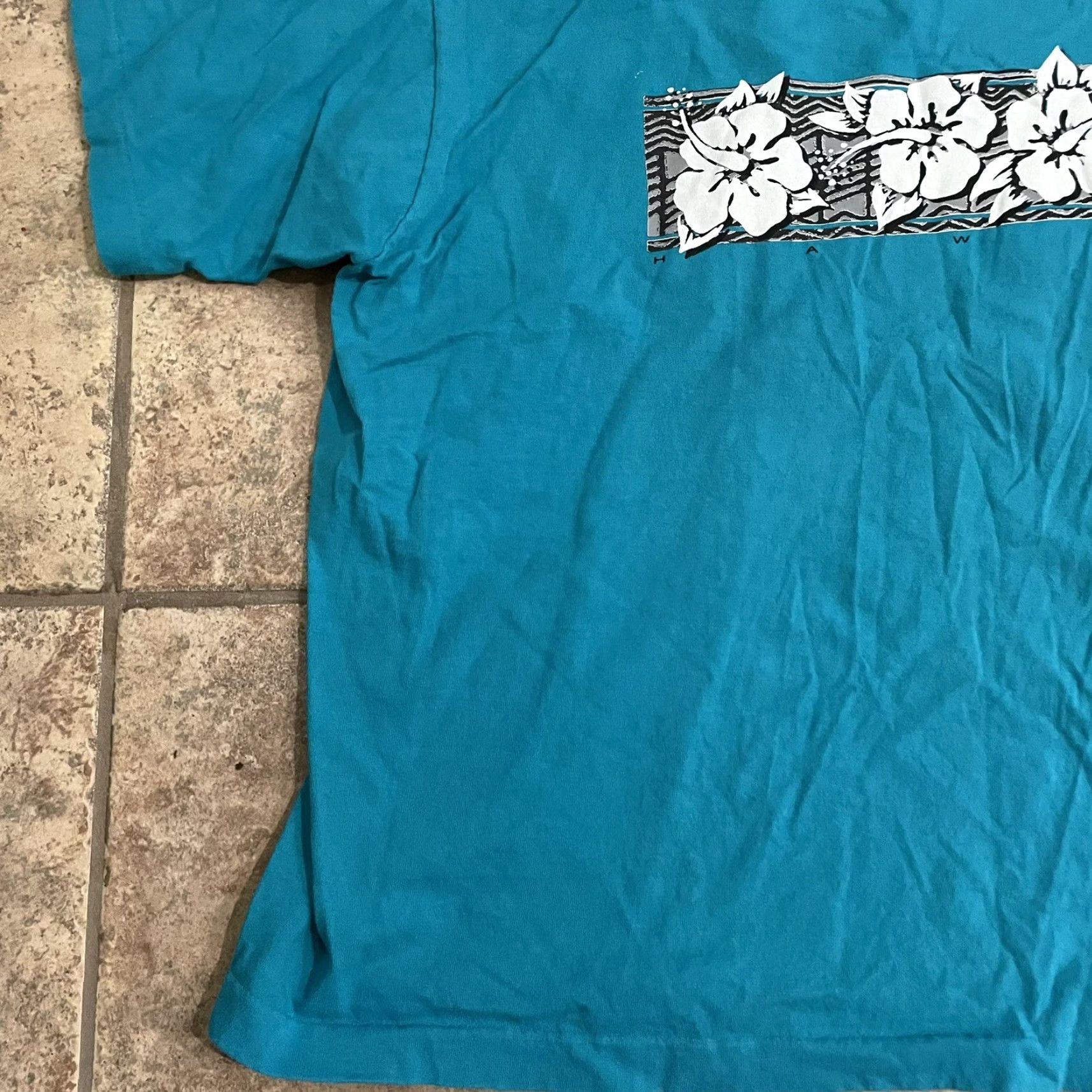 Vintage VINTAGE BVD Tee Floral Graphic Blue Stitch Mens 3XLT Big & Tall Size US XXL / EU 58 / 5 - 3 Thumbnail