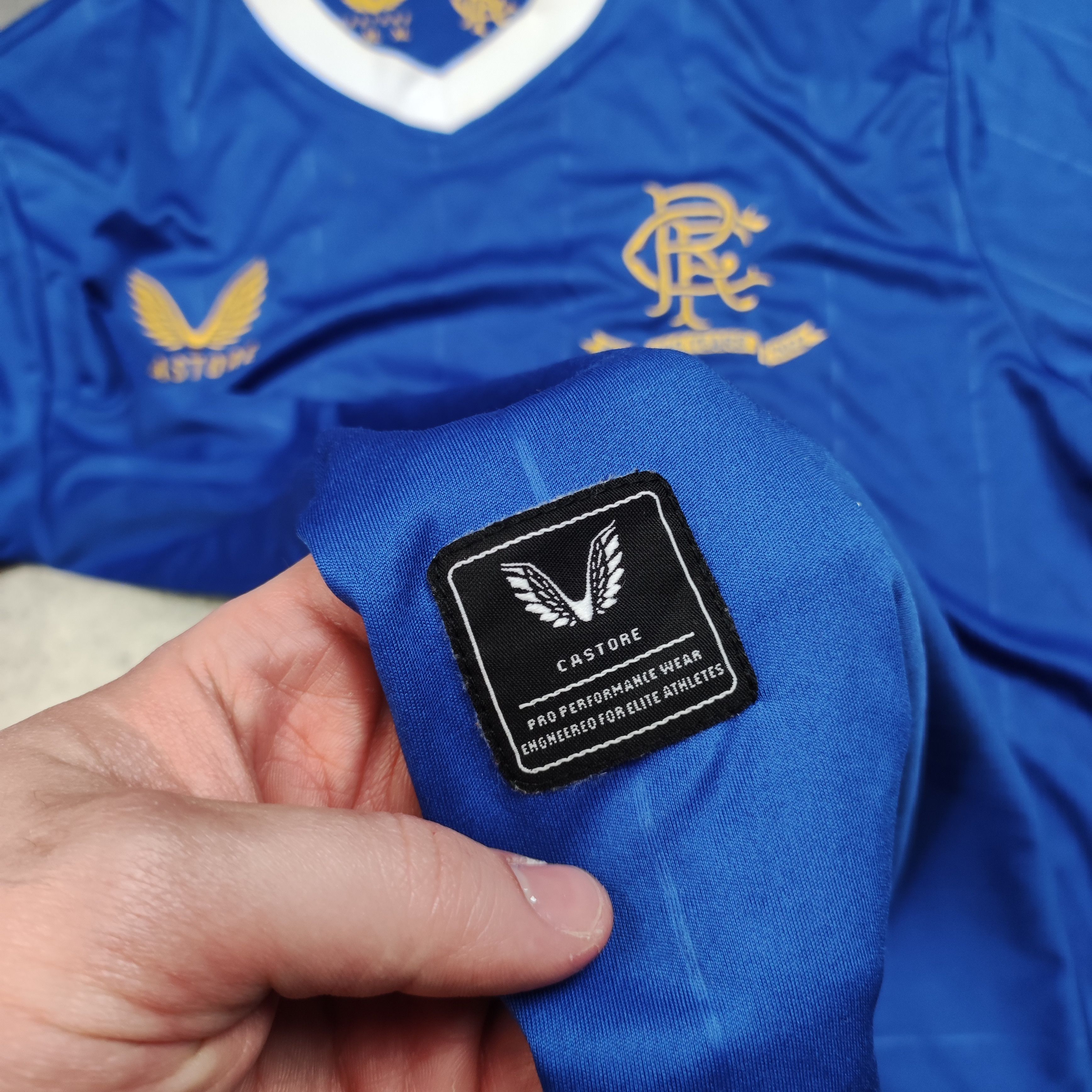 Other RARE Football Glasgow Rangers Castore 2021 Home Jersey Size US XL / EU 56 / 4 - 5 Thumbnail