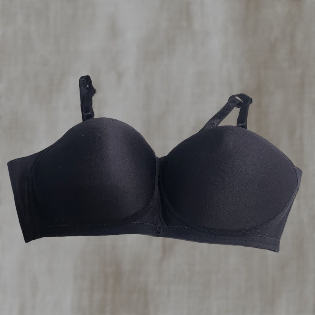 Vintage Olga Bra 42D Black Full Coverage 40 Band Nylon Blend Wireless Underwire Lightly Lined GM3561A No Side Effects WF Full-Figure Contour Size ONE SIZE - 1 Thumbnail