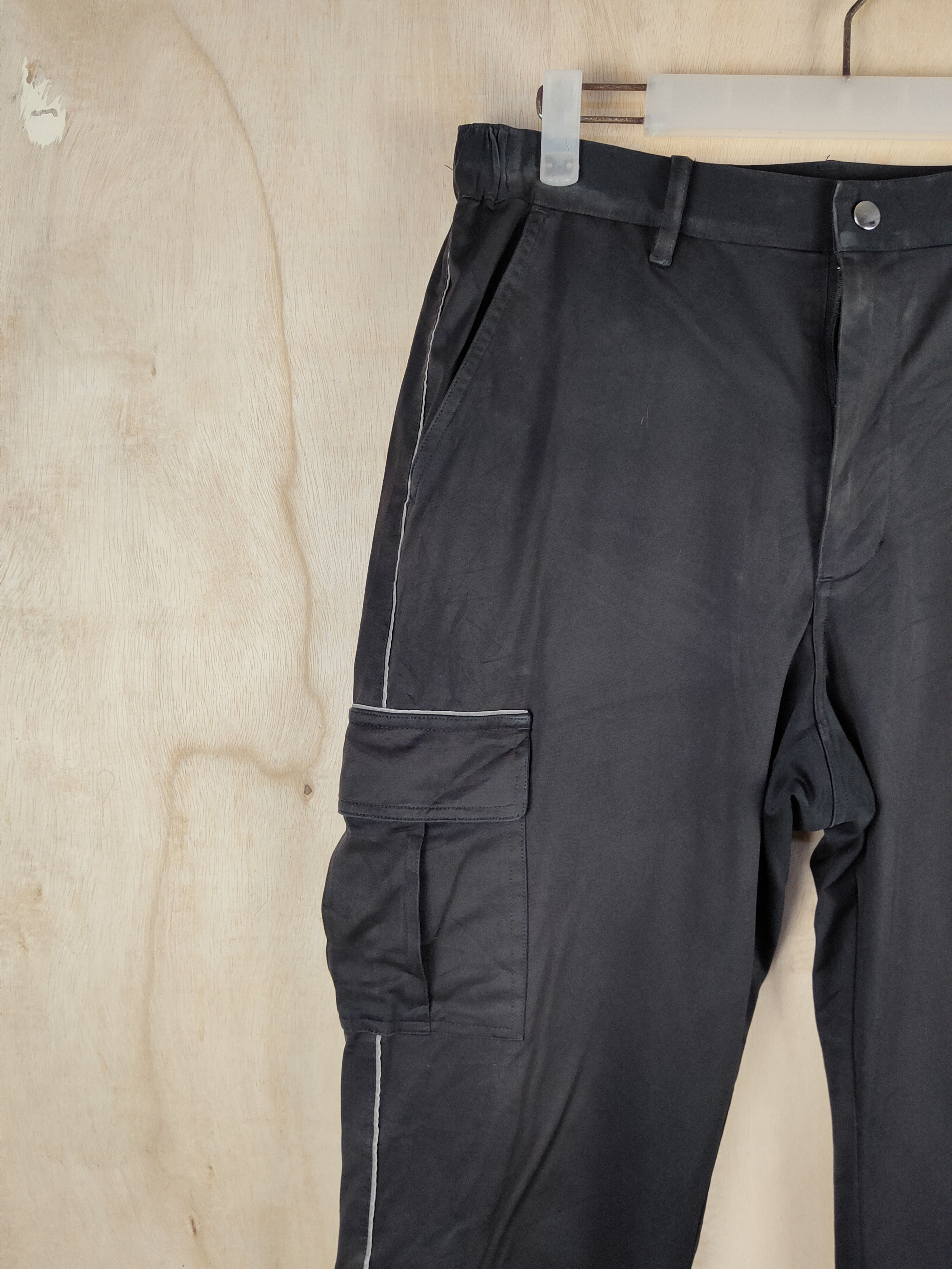 Japanese Brand Japanese Brand Black Faded Multipocket Cargo Pants #S2406 Size US 30 / EU 46 - 4 Thumbnail