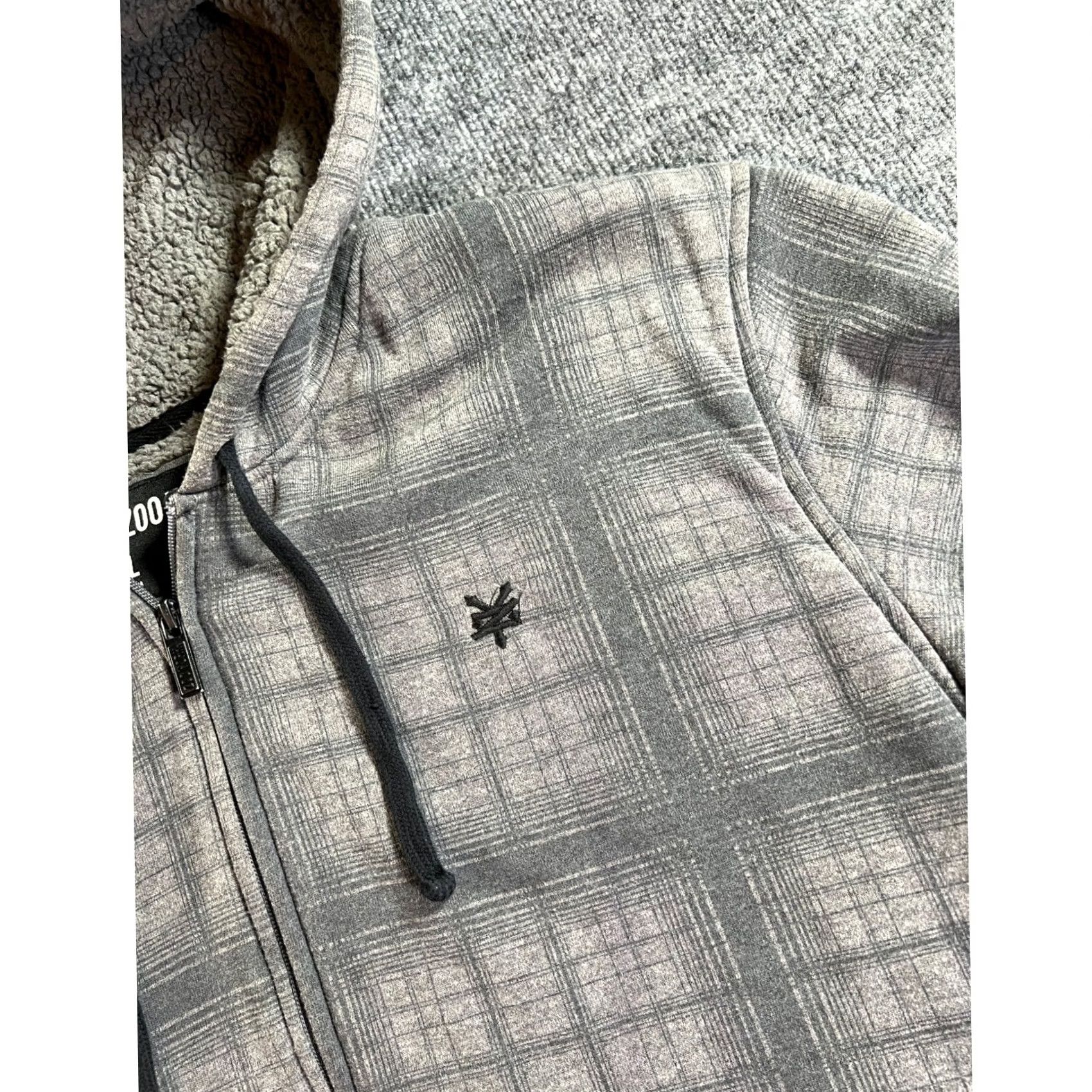 Zoo York Zoo York Hoodie Mens 2XL Gray Plaid Sherpa Lined Full Zip Logo Embroidered Streetwear Skater Size US XXL / EU 58 / 5 - 5 Thumbnail