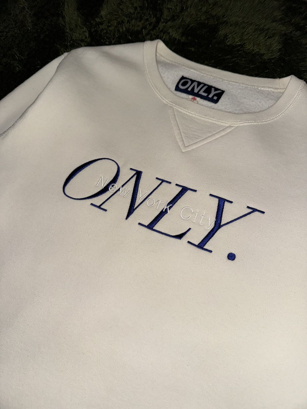Only NY [M] ONLY NY Made in Canada Embroidered Sweatshirt Size US M / EU 48-50 / 2 - 2 Thumbnail