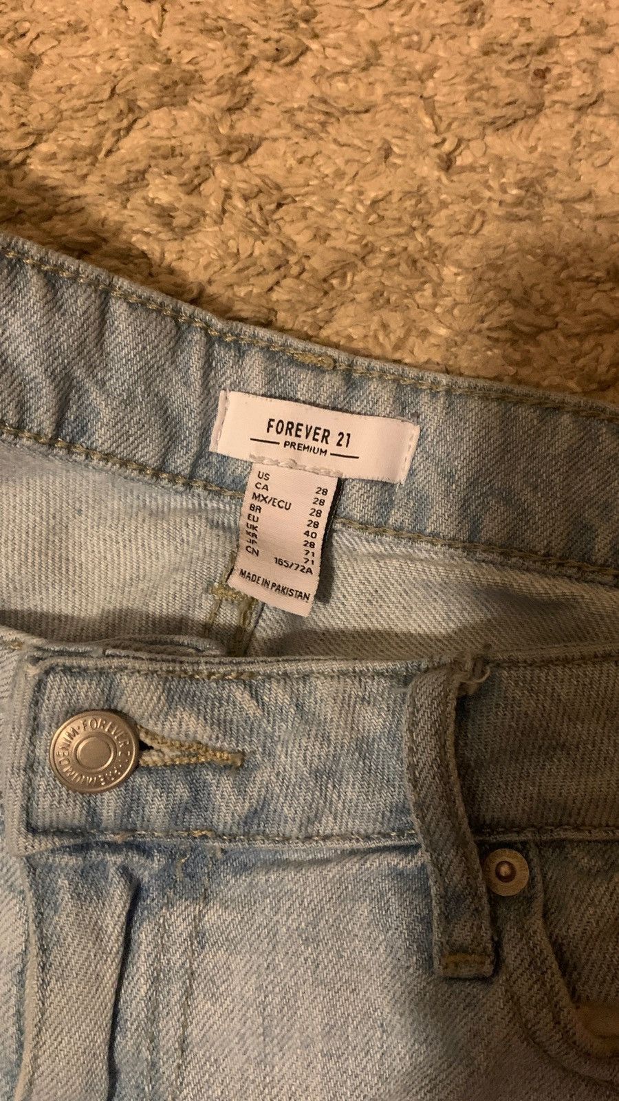 Forever 21 Forever 21 light wash wide leg jeans Size 28" / US 6 / IT 42 - 3 Thumbnail
