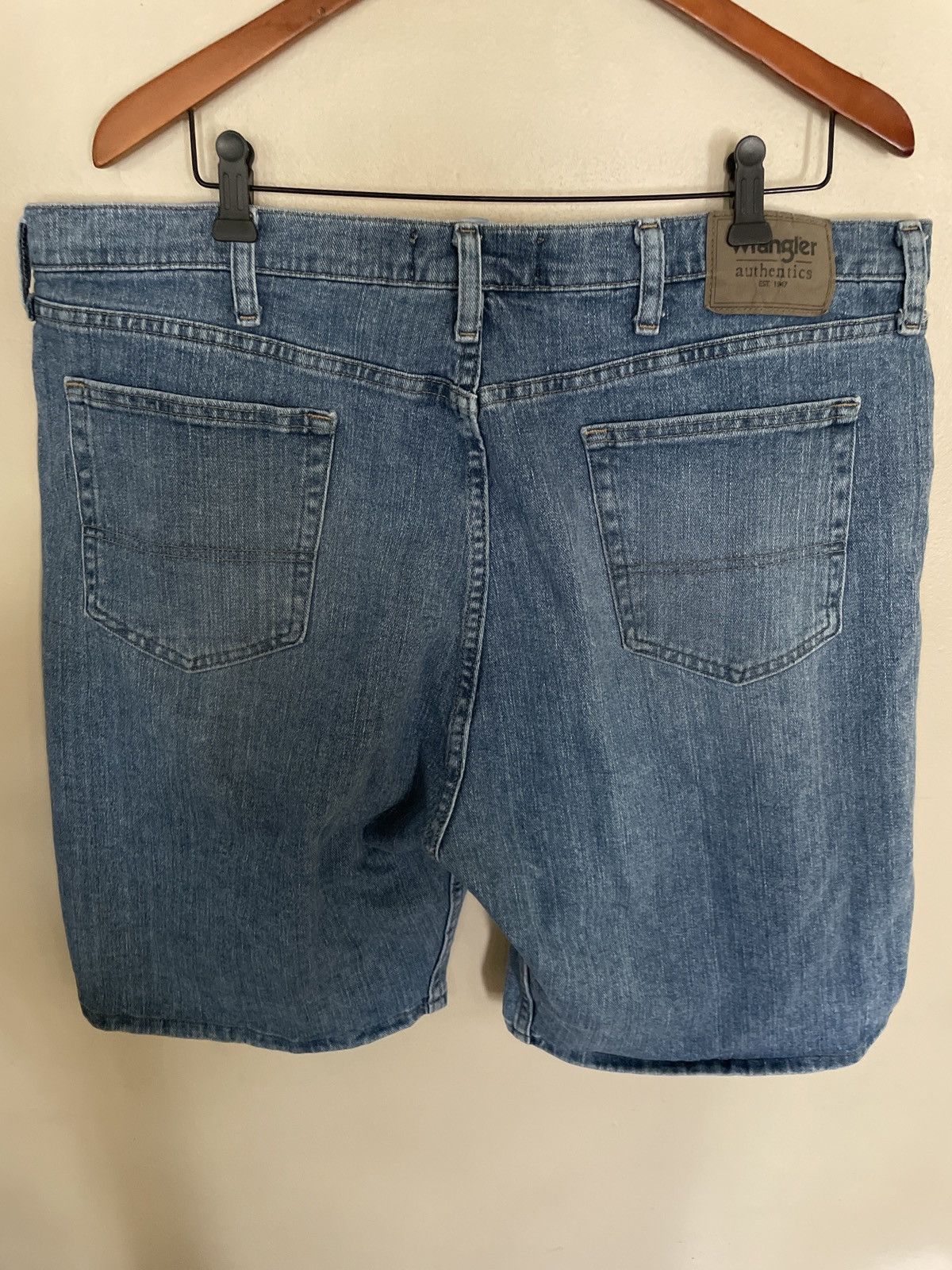 Vintage × Wrangler Wrangler Blue Jean Short 40 JORTS Denim vintage light washed Size US 40 / EU 56 - 4 Thumbnail