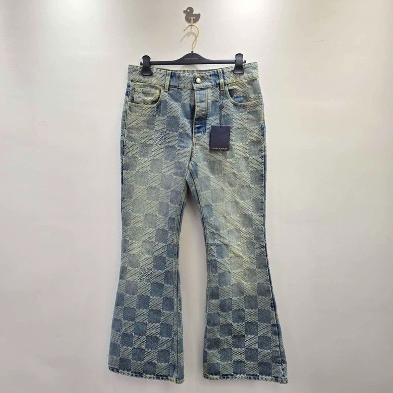 Louis Vuitton Louis Vuitton 25 New Checkerboard Full Logo Jeans Size US 33 - 1 Thumbnail