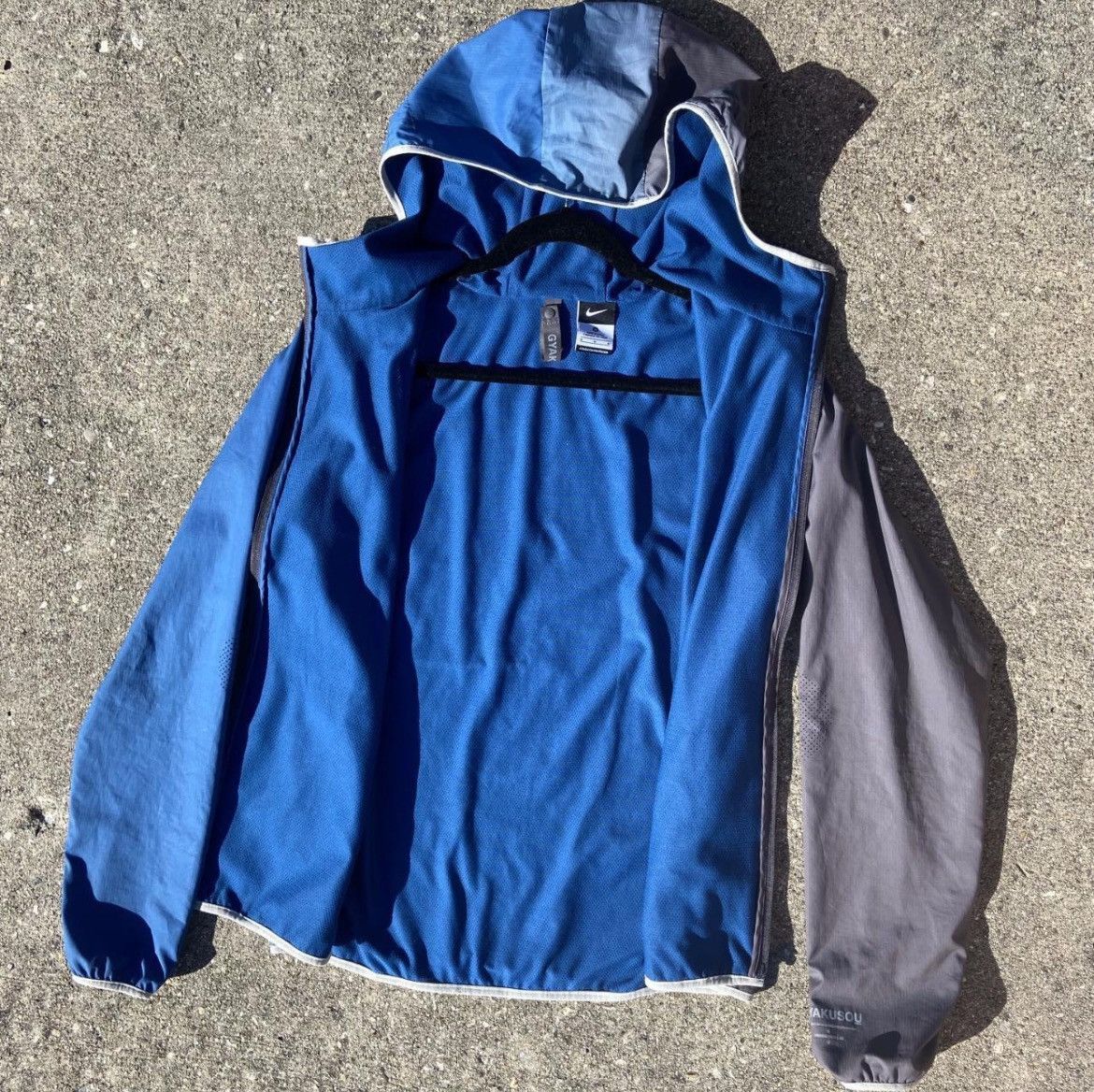 Nike × Undercover Nike x Undercover 'Gyakosou' Blue Grey Ombre Windbreaker Size US M / EU 48-50 / 2 - 5 Thumbnail