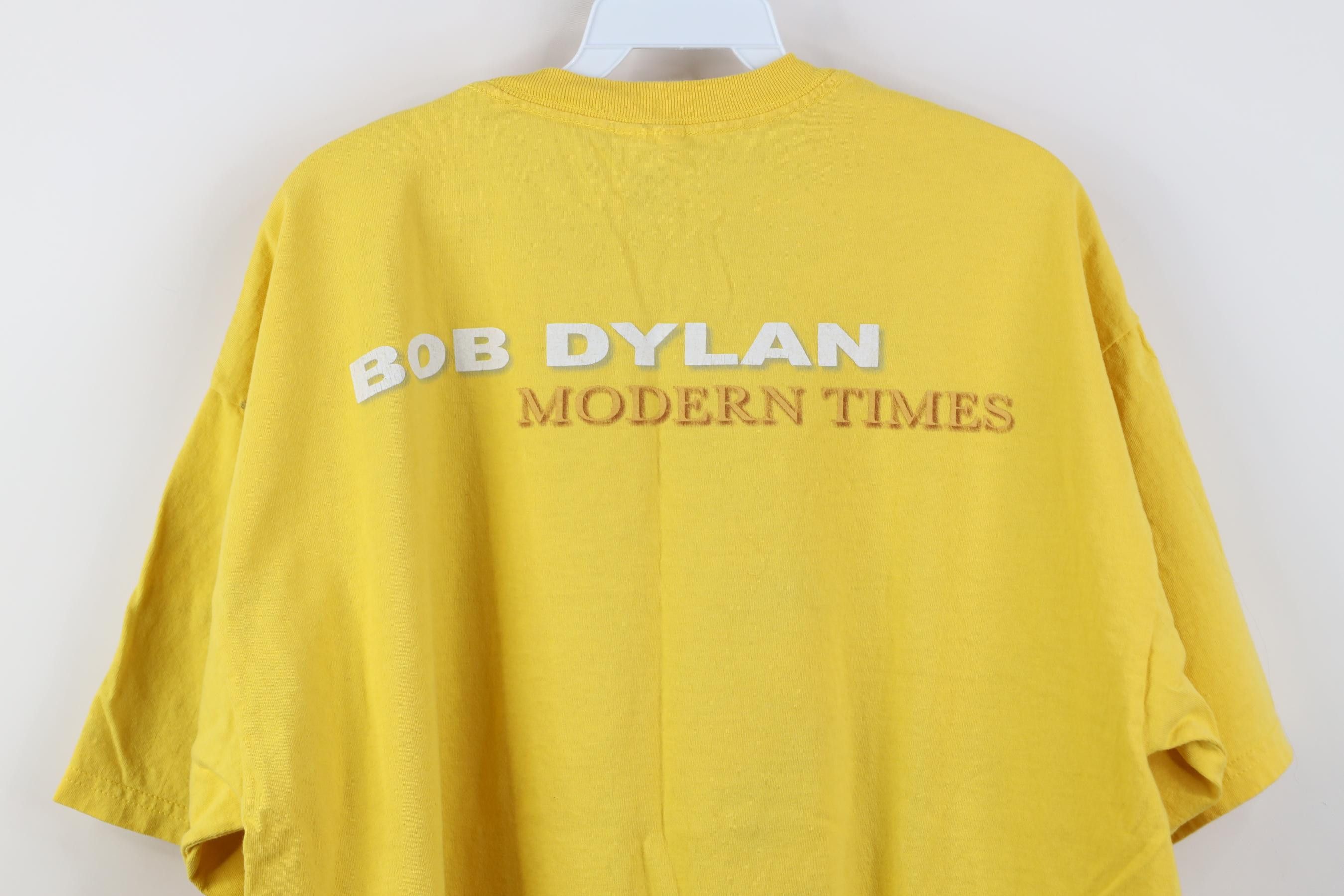 Vintage Vintage Local Crew Summer 2007 Modern Bob Dylan Band T-Shirt Size US XL / EU 56 / 4 - 15 Thumbnail