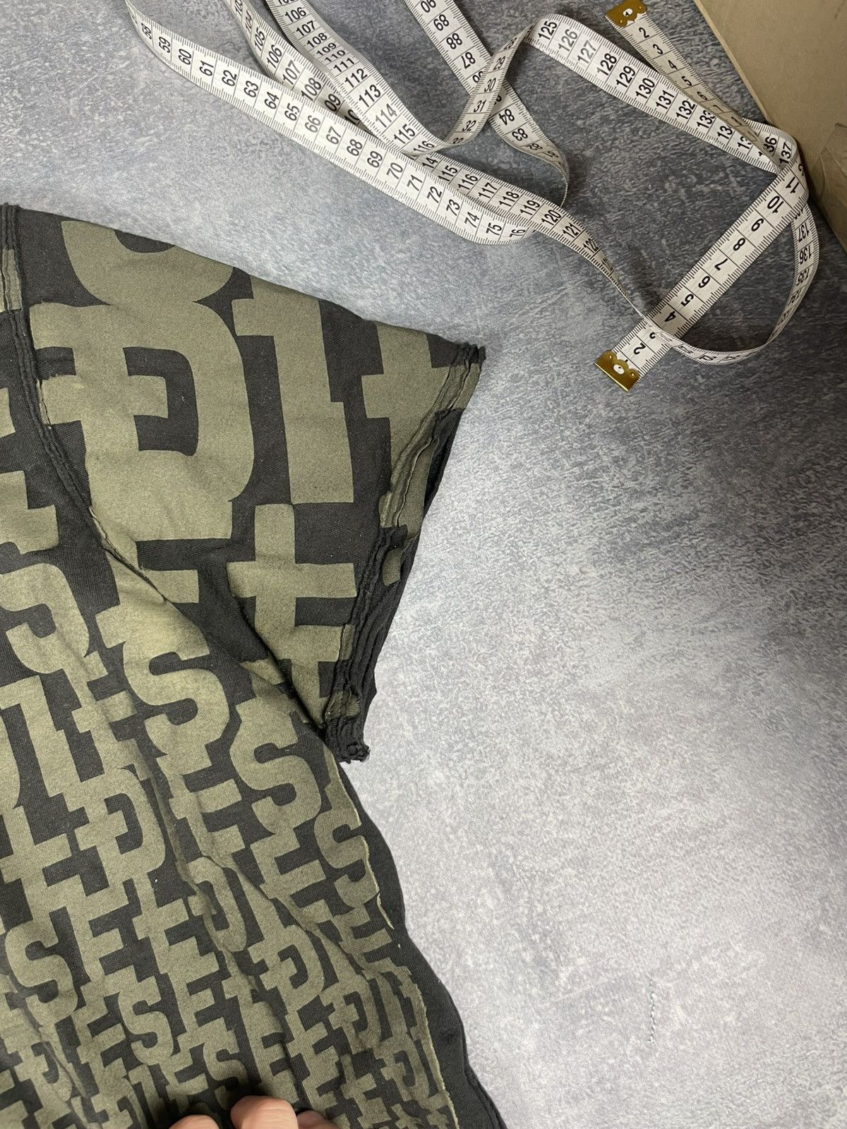 Diesel × Vintage Vintage Diesel Monogram perfect used tee Size US XL / EU 56 / 4 - 3 Thumbnail