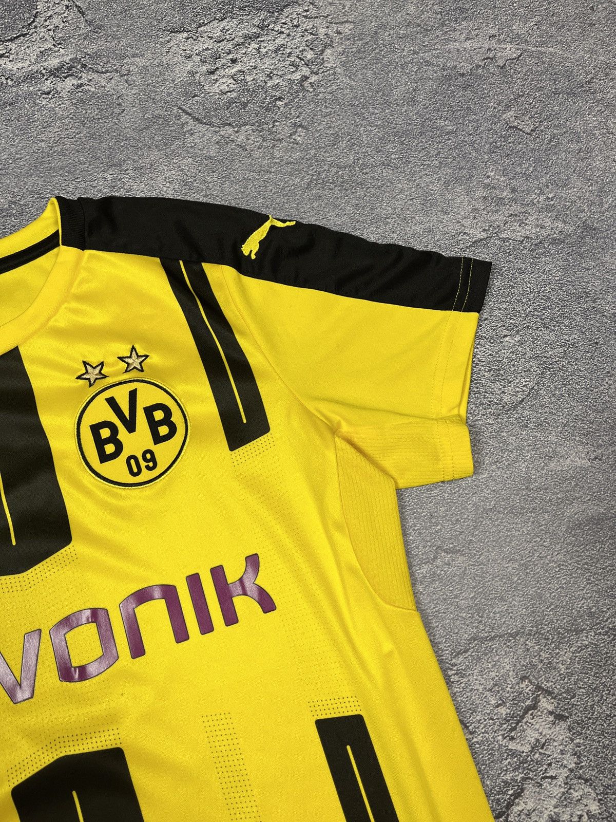 Puma × Vintage 2016 - 2017 Borussia Dortmund cup shirt Jersey Soccer Size US S / EU 44-46 / 1 - 6 Thumbnail