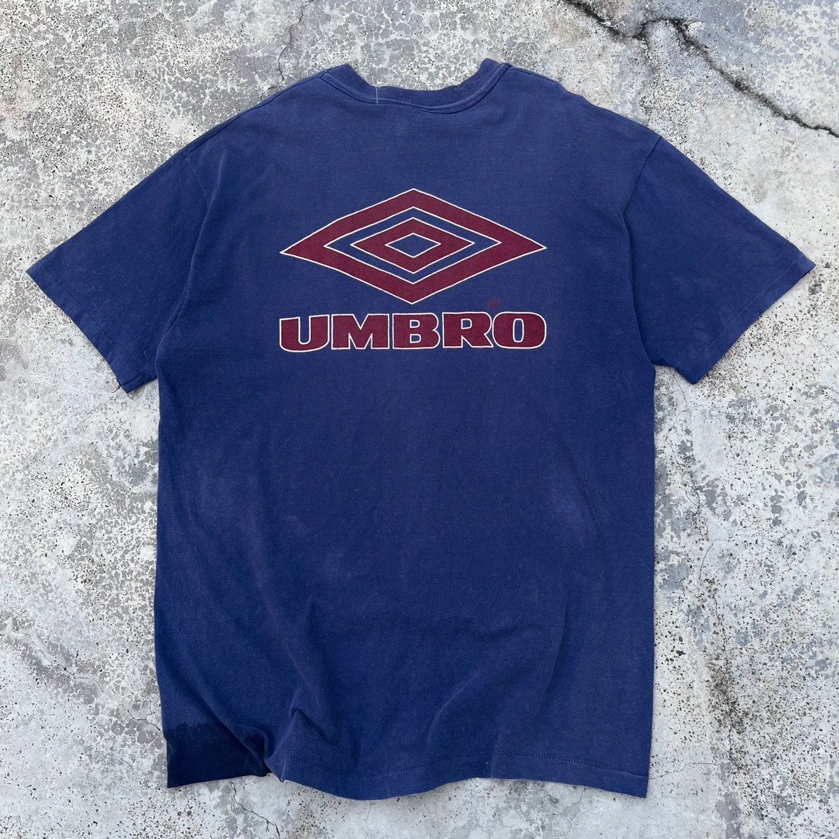 Umbro Vintage 90s Umbro England Nice Distressed Big Logo Design Size US L / EU 52-54 / 3 - 2 Thumbnail