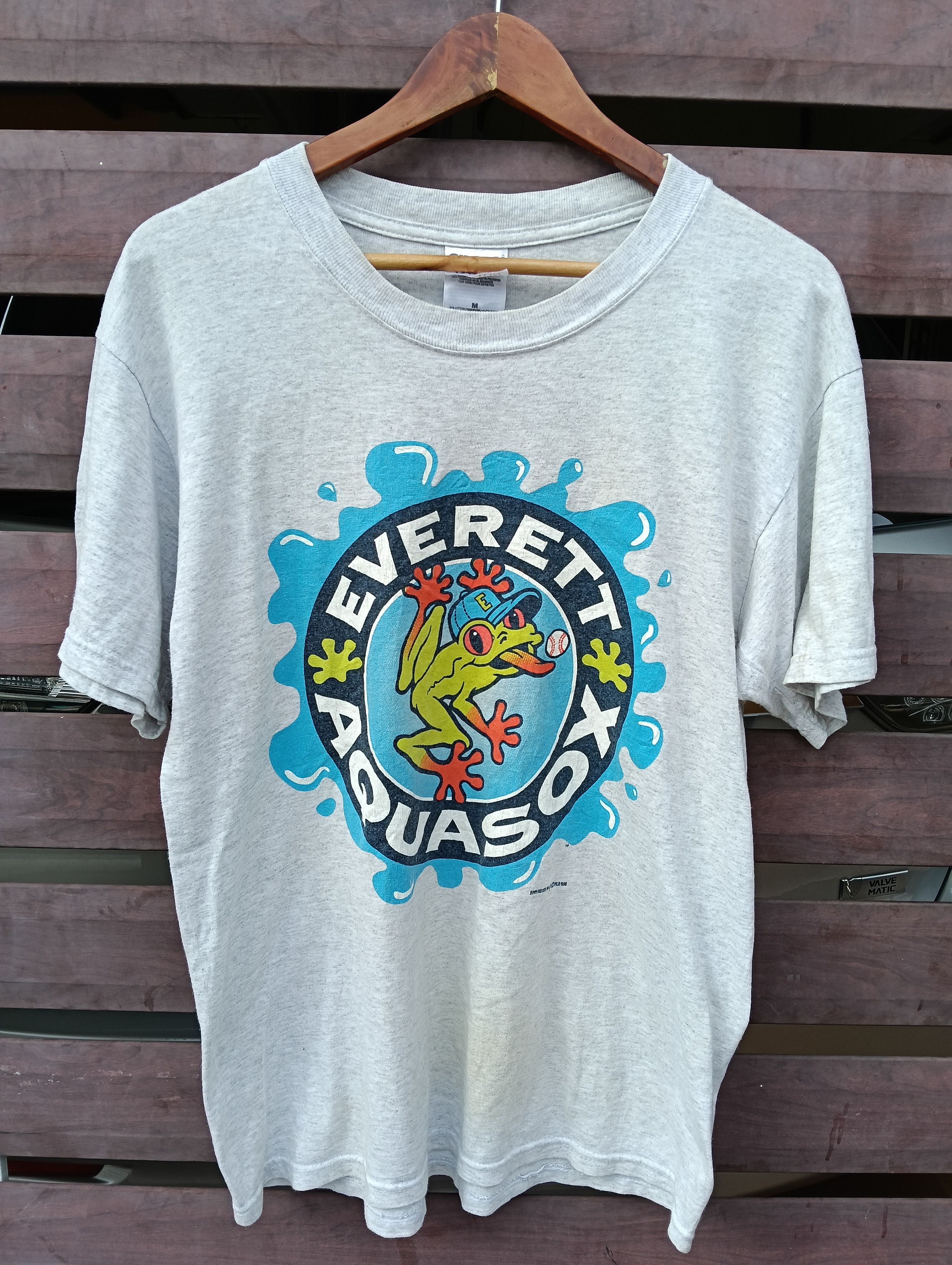 MLB × Vintage VINTAGE EVERETT AQUASOX TSHIRT. Size US M / EU 48-50 / 2 - 2 Thumbnail