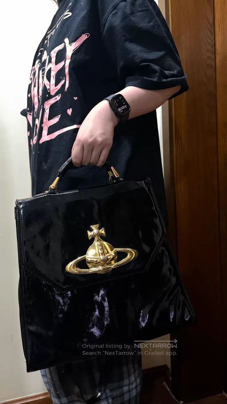 Vivienne Westwood Vivienne Westwood size os Large Logo Trapezoid Bag, Patent Size ONE SIZE - 2 Thumbnail