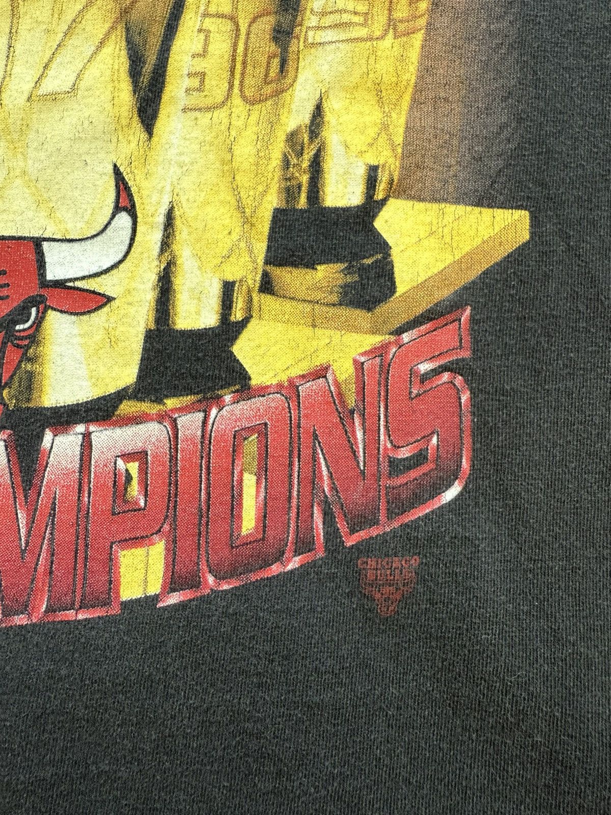 Starter Vintage Chicago Bulls Dynasty NBA Champions Shirt Size US L / EU 52-54 / 3 - 5 Thumbnail