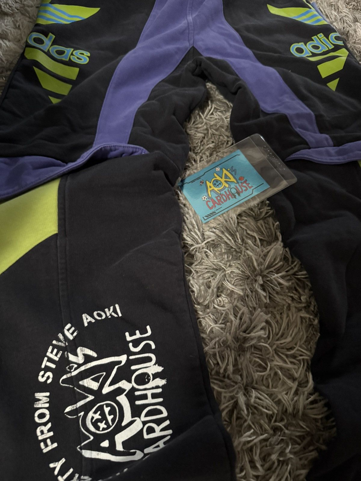 Adidas × Jeremy Scott JEREMY SCOTT ADIDAS X STEVE AOKI SWEATPANTS SAMPLE in MEDIUM Size US 32 / EU 48 - 4 Thumbnail