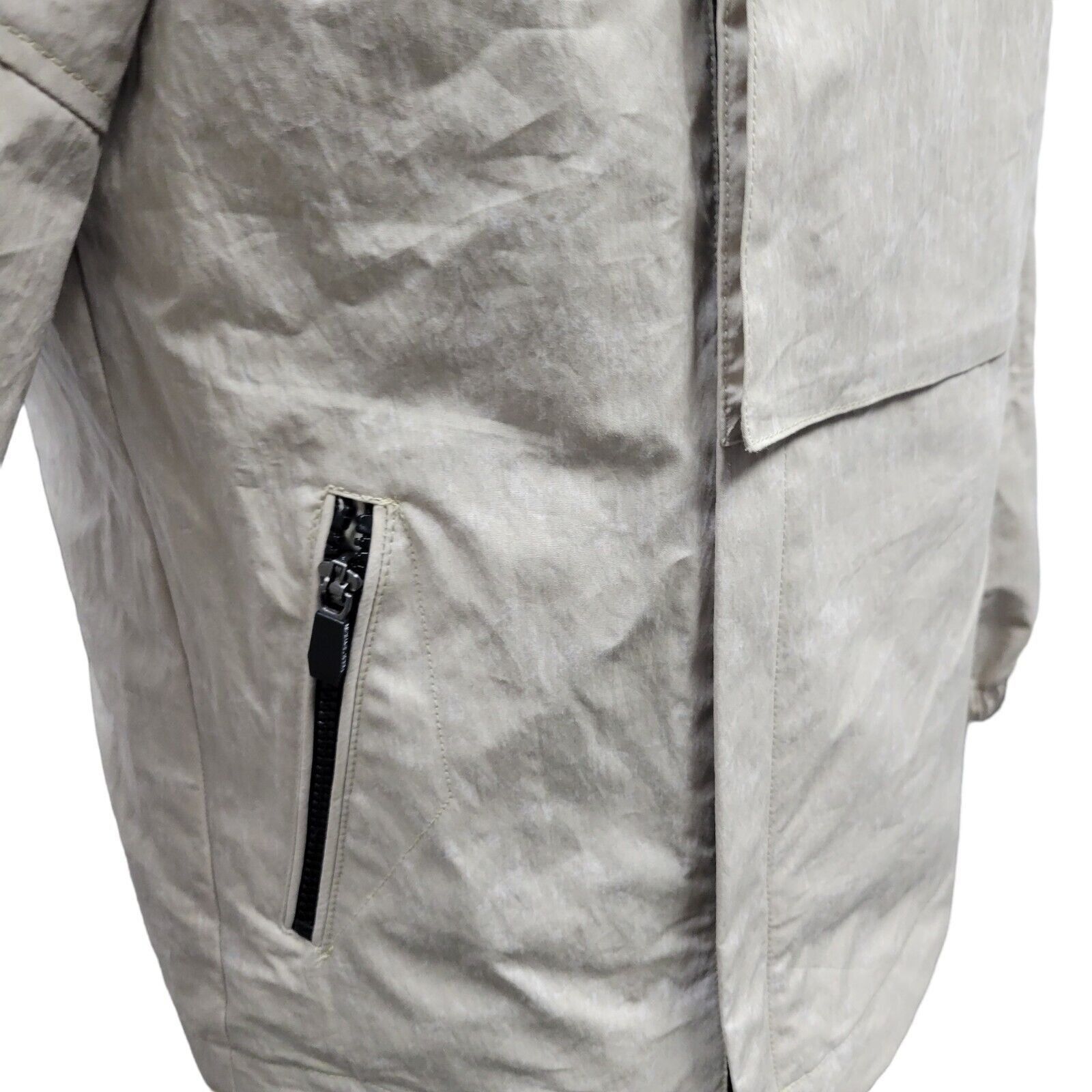 Michael Kors Men's Michael Kors Crinkled Woven Hoodie Cargo Jacket. Size Size US S / EU 44-46 / 1 - 6 Thumbnail