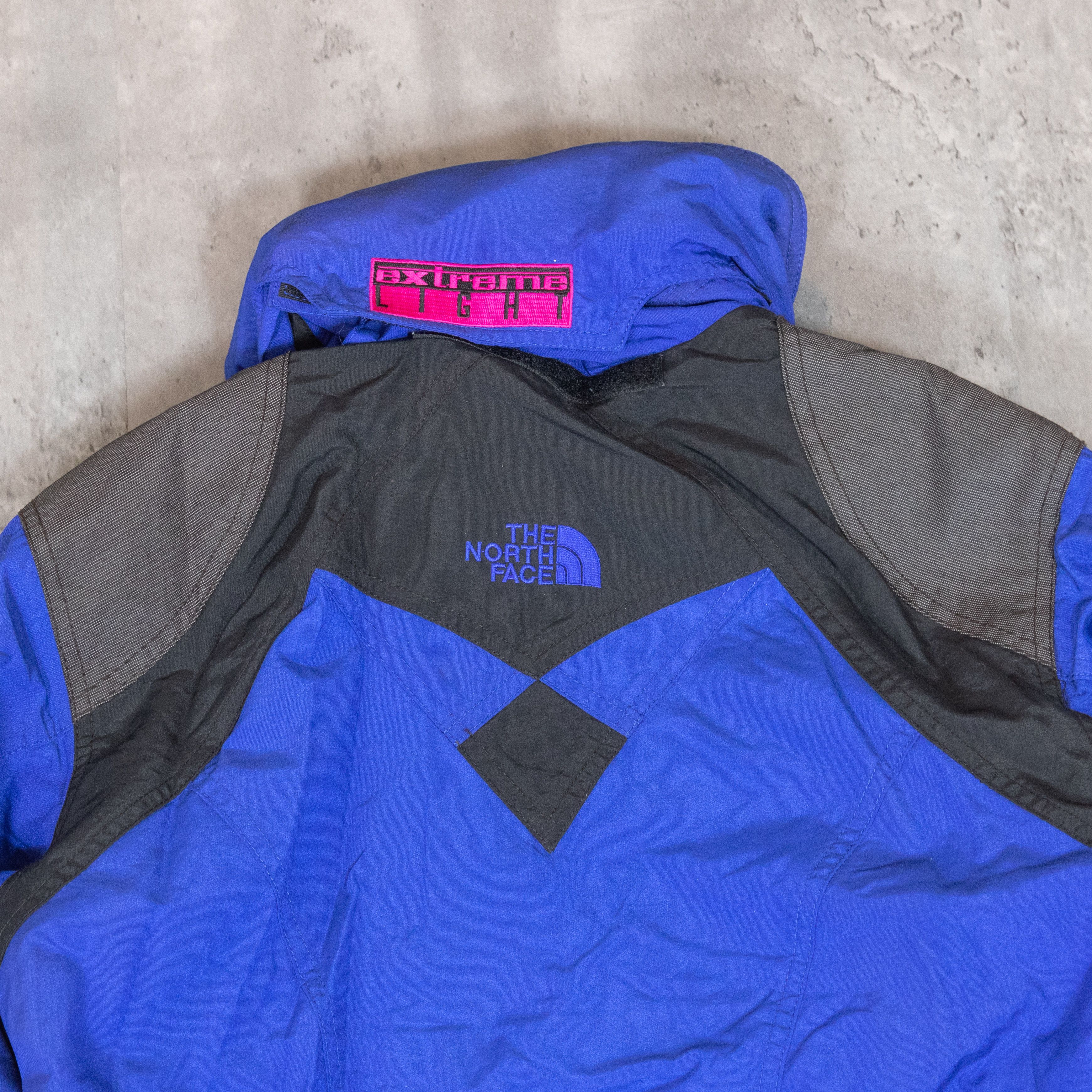 The North Face Vintage 1990's The North Face Extreme Light Blue Jacket Size US S / EU 44-46 / 1 - 16 Thumbnail
