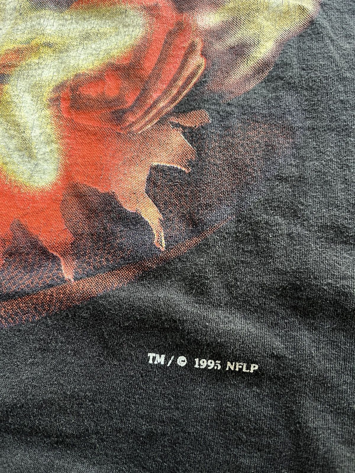 Nutmeg × Vintage Vintage DALLAS COWBOYS 1995’s NFLP Nutmeg Mills Tshirt Size US XL / EU 56 / 4 - 10 Thumbnail