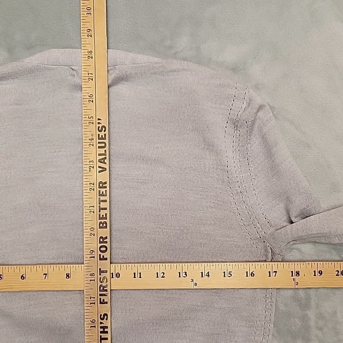 Banana Republic VINTAGE Banana Republic Cardigan Sweater Womens Small Gray 100% Merino Wool Long Sleeve Size S / US 4 / IT 40 - 7 Thumbnail