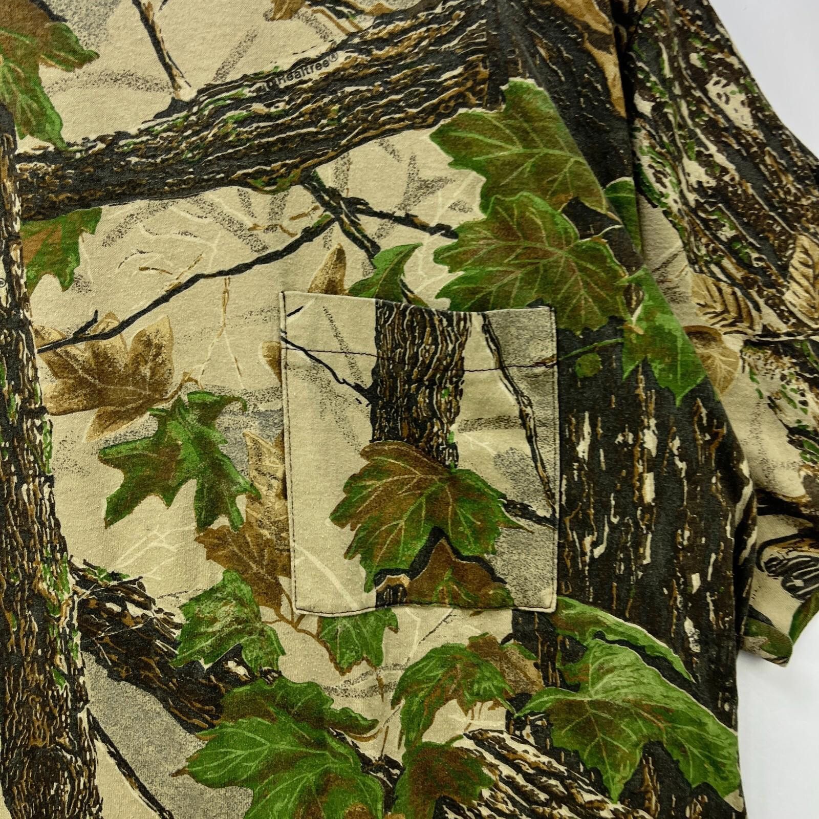 Vintage Vintage 90s Real Tree Camo Single Stitch USA T-Shirt XL Size US XL / EU 56 / 4 - 3 Thumbnail