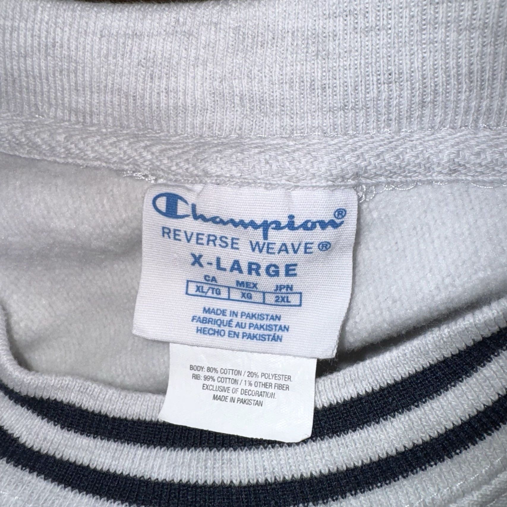 Champion VINTAGE Champion Reverse Weave Crew Neck Sweatshirt XL Michigan Wolverines Size XL Gray Mens Logo Football University College Reversible Sweatshirt Size US XL / EU 56 / 4 - 5 Thumbnail