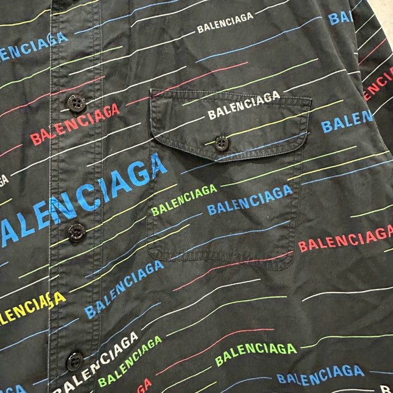 Balenciaga Balenciaga Black bullet screen full of color letters short Size US XXS / EU 40 - 3 Thumbnail