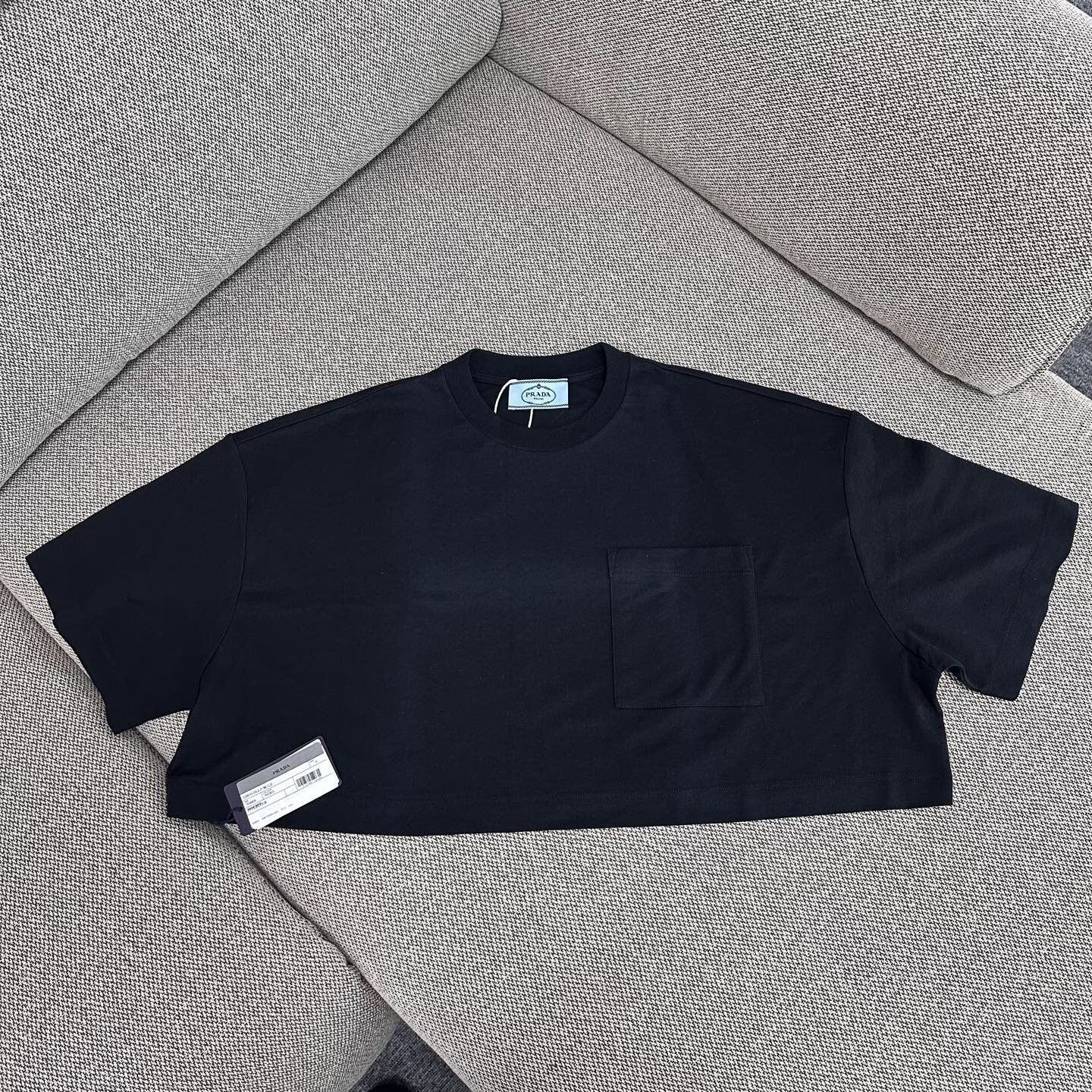 Prada Prada High-Waist Black T-Shirt S Women Size S / US 4 / IT 40 - 1 Thumbnail
