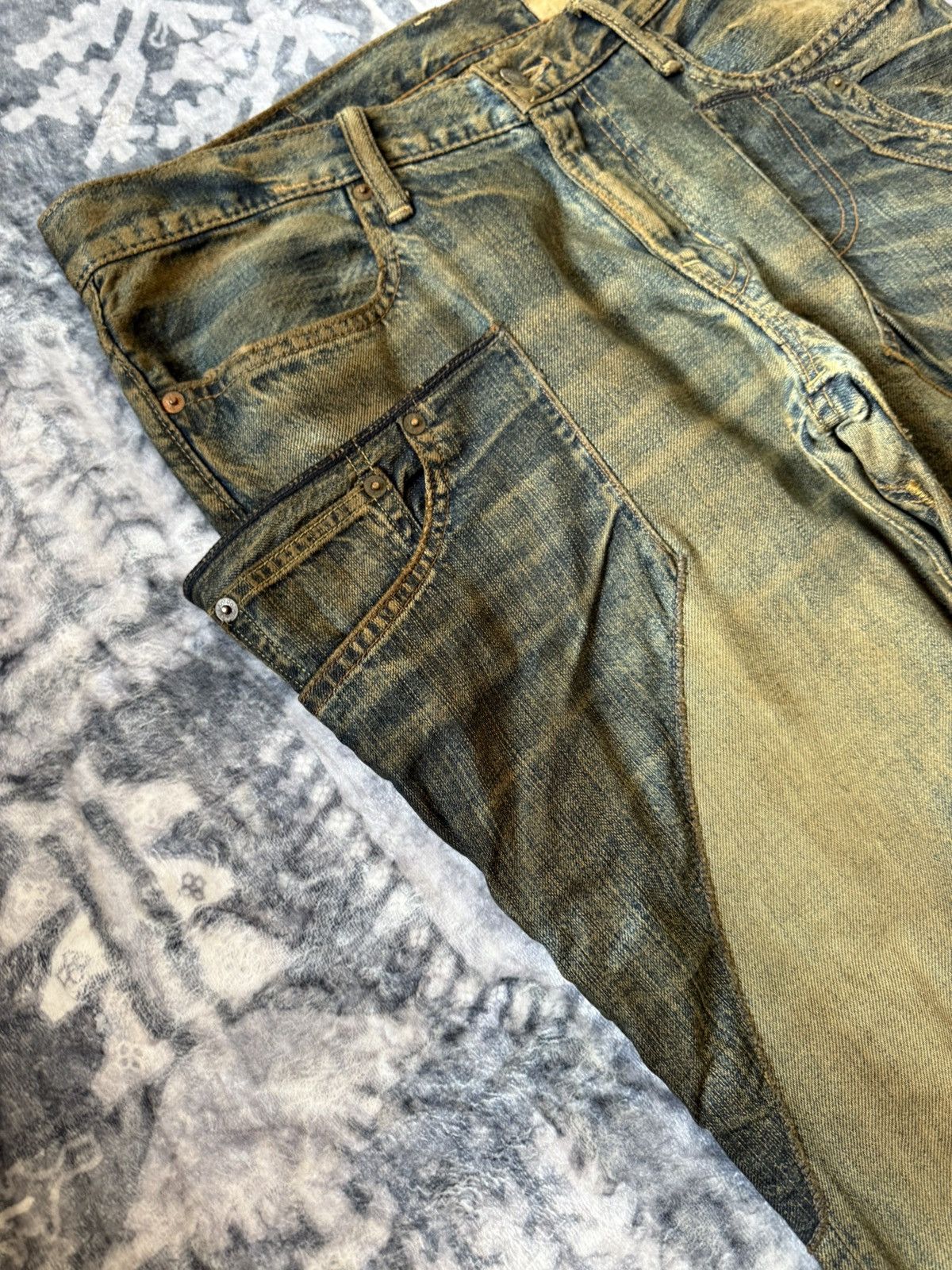 Le Grande Bleu (L.G.B.) Antgauge Japan Asymmetrical Cut & Sew Mud Wash Jeans Size US 32 / EU 48 - 10 Thumbnail