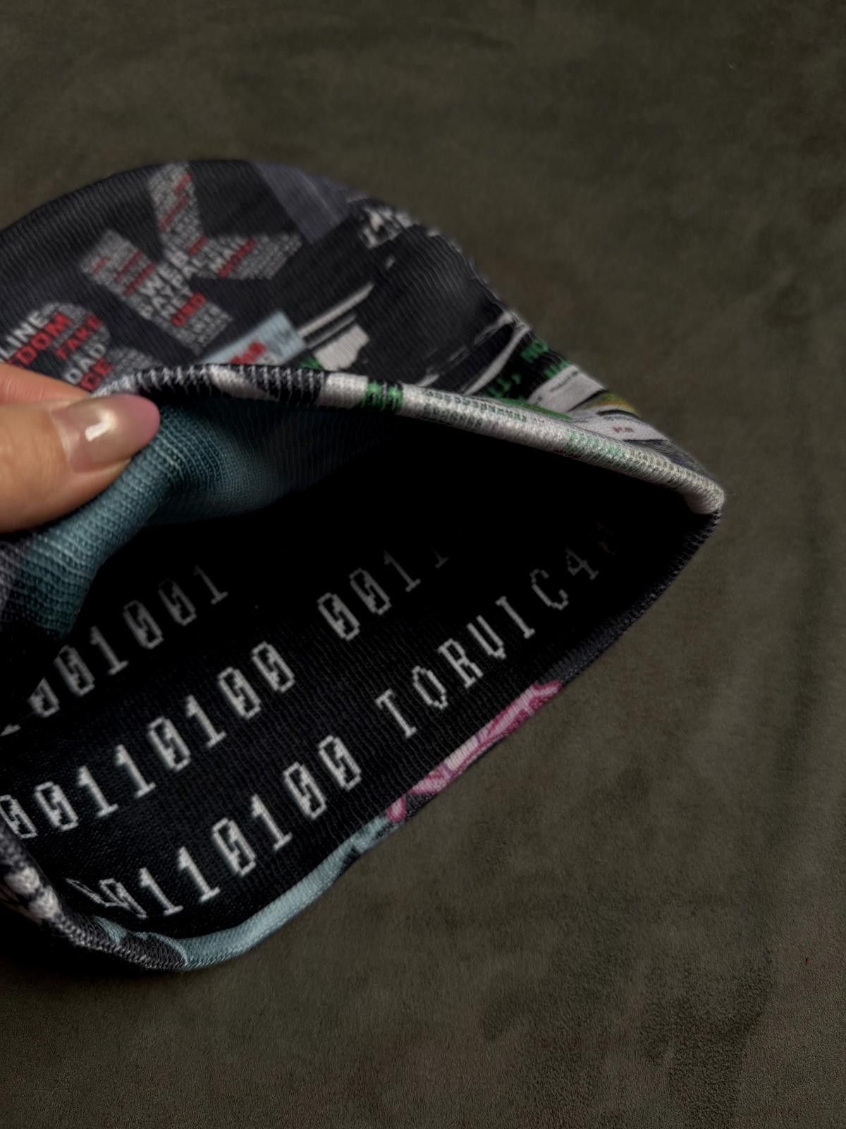 Other Reversible Cyberpunk Graphic No Cuff Knit Black Beanie Hat Size ONE SIZE - 6 Thumbnail