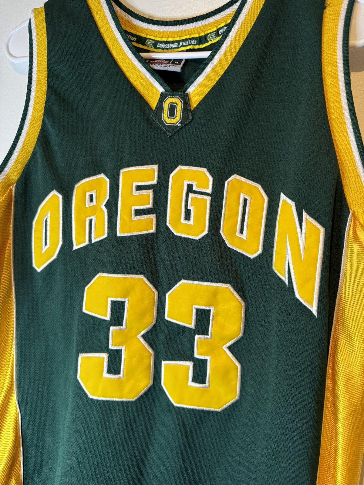 Colosseum Athletics Colosseum Oregon Ducks Stitched Basketball Jersey #33 Size M Size US M / EU 48-50 / 2 - 2 Thumbnail