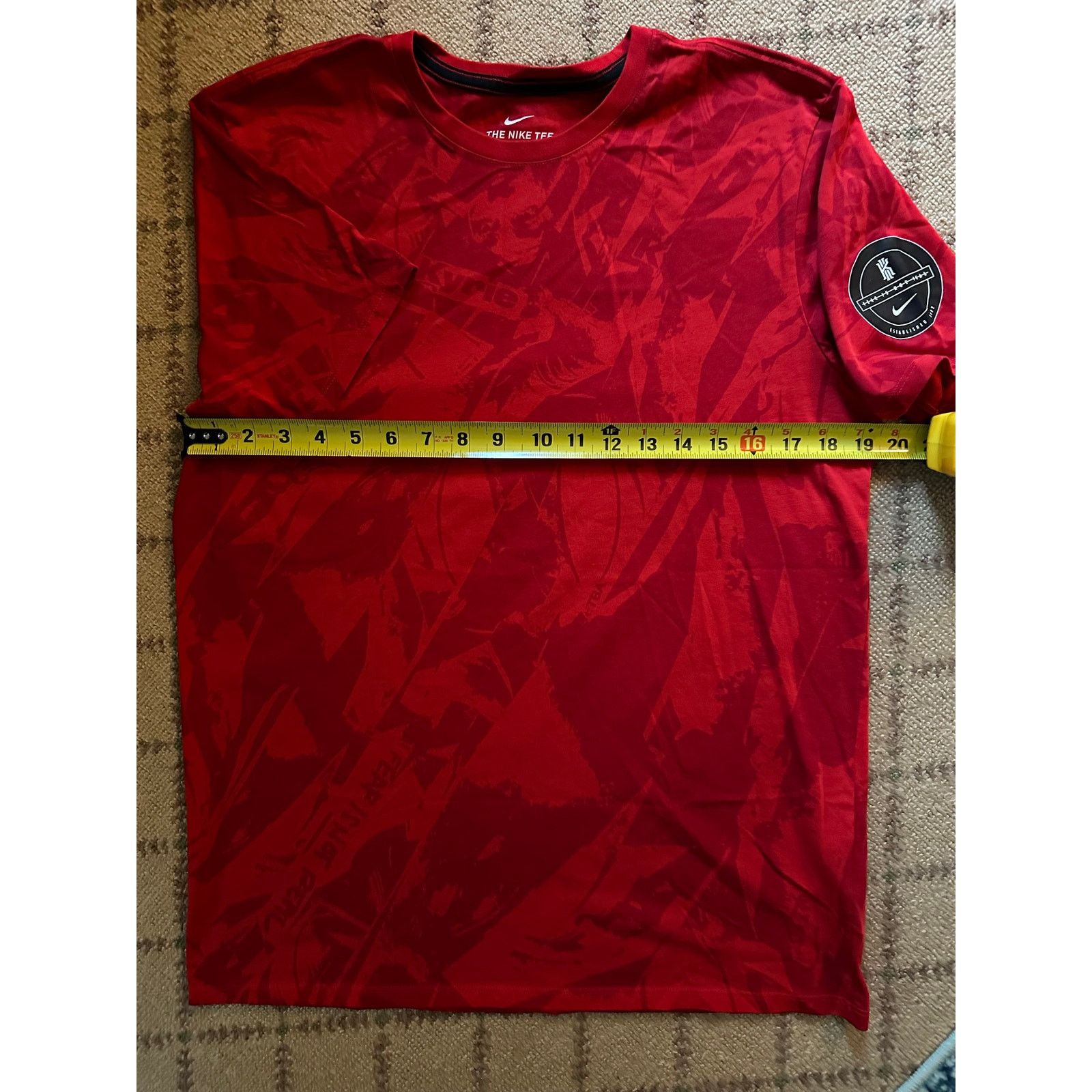Nike Nike Kyrie multi red detailed performance T shirt NWOT L