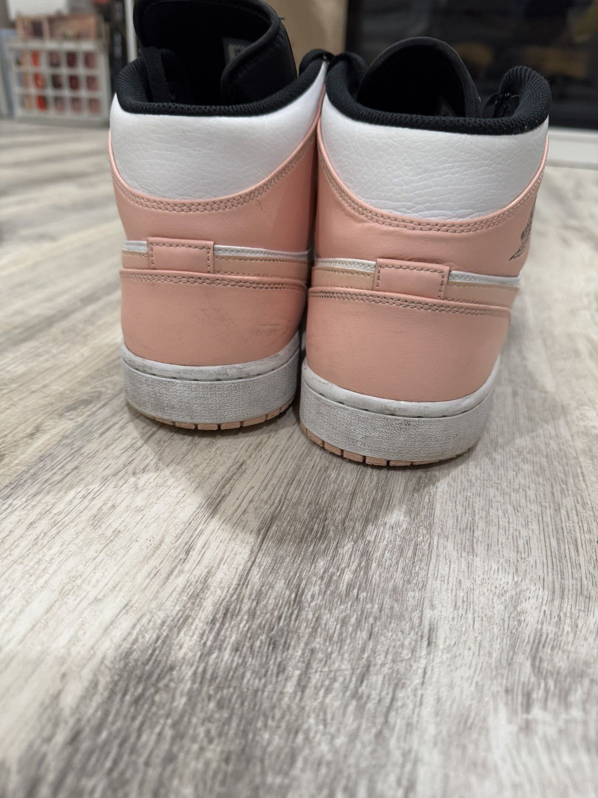 Jordan Brand × Nike Air Jordan 1 Mid Size US 12 / EU 45 - 3 Thumbnail