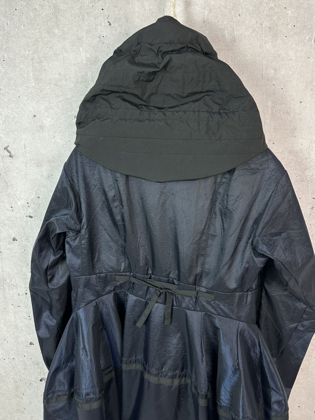 Marithe + Francois Girbaud Marithe François Girbaud Shimmer Women’s Deep Hood Jacket Size ONE SIZE - 10 Thumbnail
