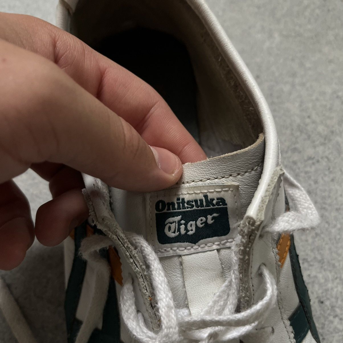 Asics Vintage Shoes Asics Onitsuka Tiger Mexico 66 Kill Bill Size US 10 / EU 43 - 9 Thumbnail