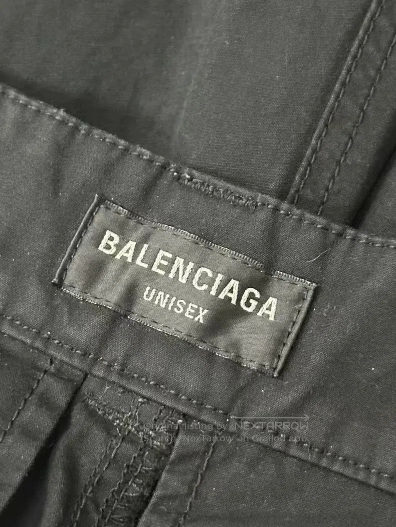 Balenciaga Balenciaga PullUp Cargo Shorts XS. Size US 26 / EU 42 - 5 Thumbnail