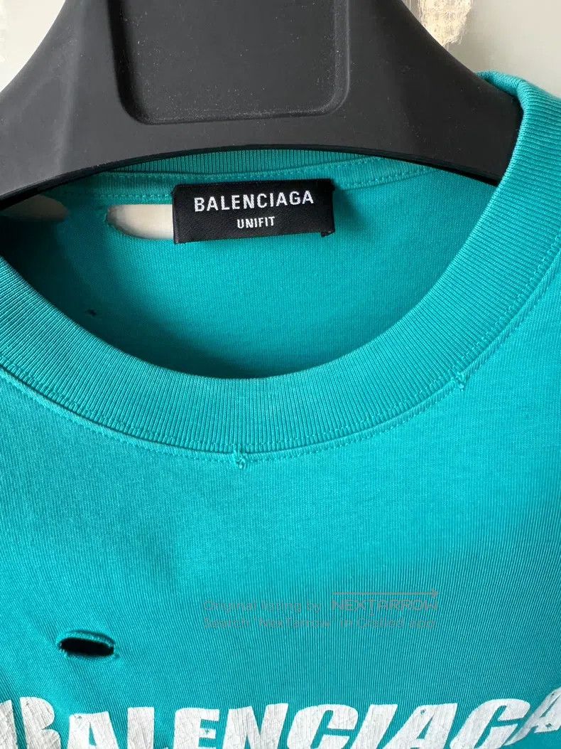 Balenciaga Balenciaga Ripped Logo T-Shirt in Lake Blue, Size S Size US S / EU 44-46 / 1 - 4 Thumbnail