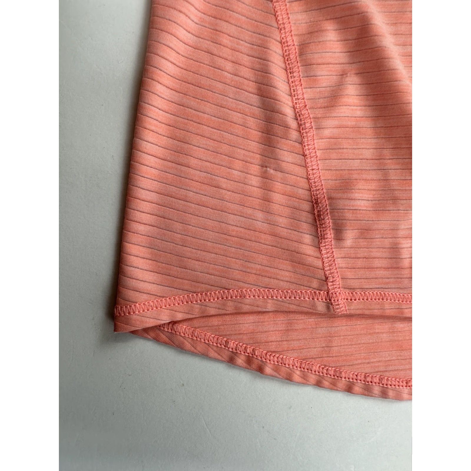 Athleta Athleta Tank Top Womens XS Orange Pullover Sleeveless Athletic Shirt Yoga & Running Workout Size XS / US 0-2 / IT 36-38 - 4 Thumbnail